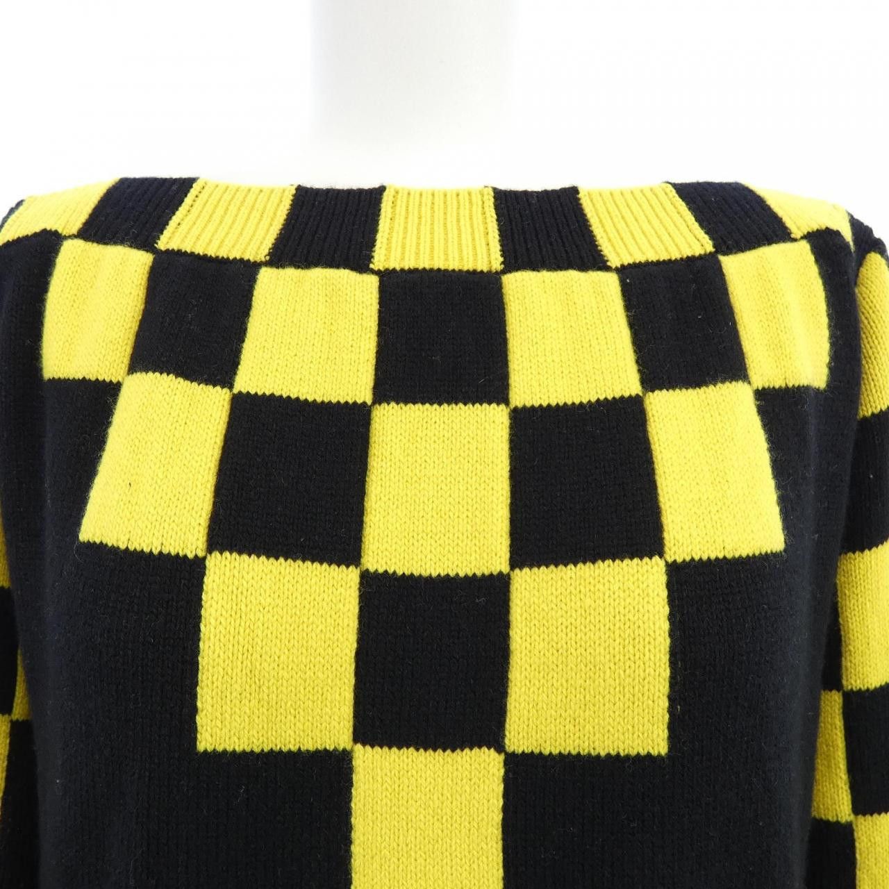 Louis Vuitton Louis Vuitton Louis Vuitton Cashmere Blend Knit Textile Tops FHKL80RZB DUTY FREE for USA Size ONE SIZE - 5 Thumbnail