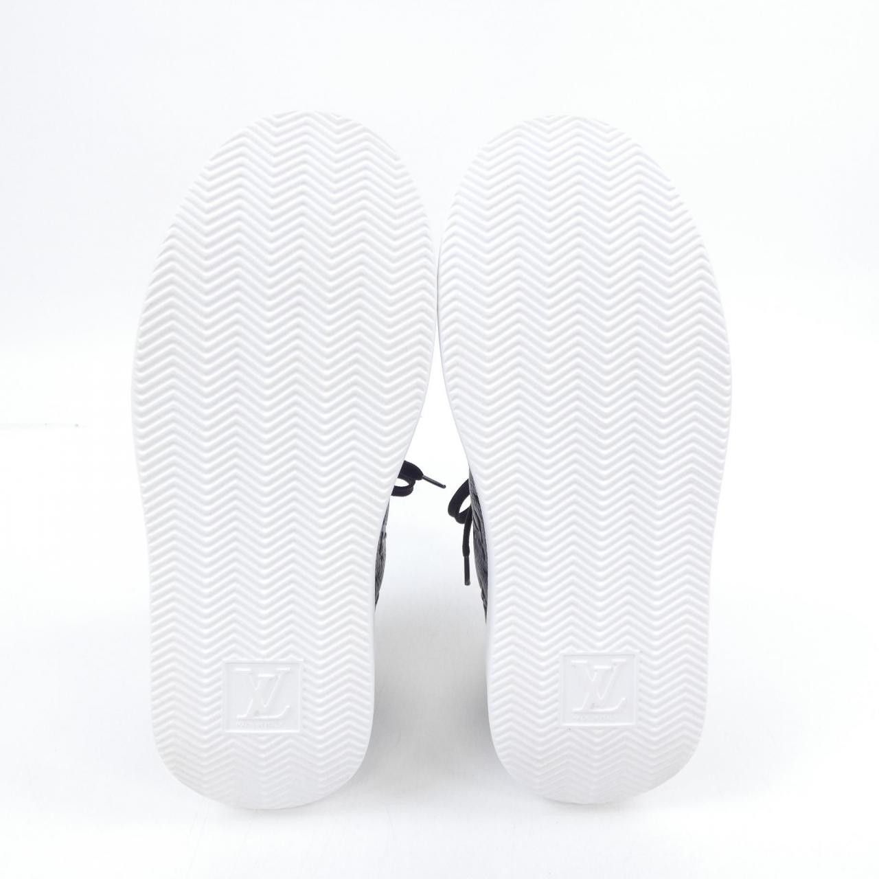Louis Vuitton Louis Vuitton Louis Vuitton Beverly Hills Line Monogram Embossed Sneakers Leather Shoes DUTY FREE for USA Size ONE SIZE - 4 Thumbnail