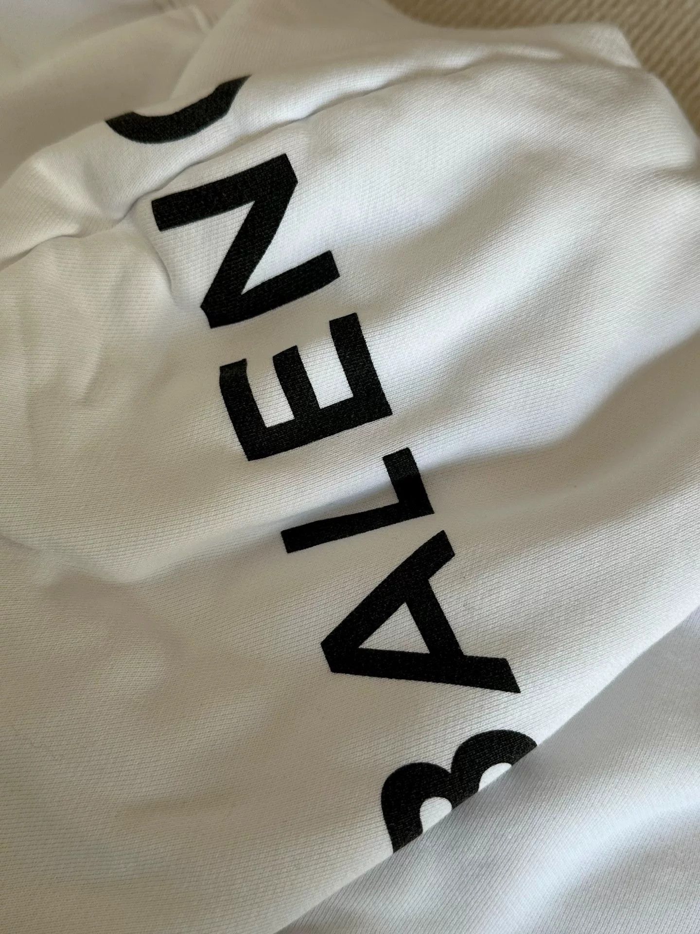 Balenciaga Balenciaga Back Logo Hoodie Size US M / EU 48-50 / 2 - 5 Thumbnail
