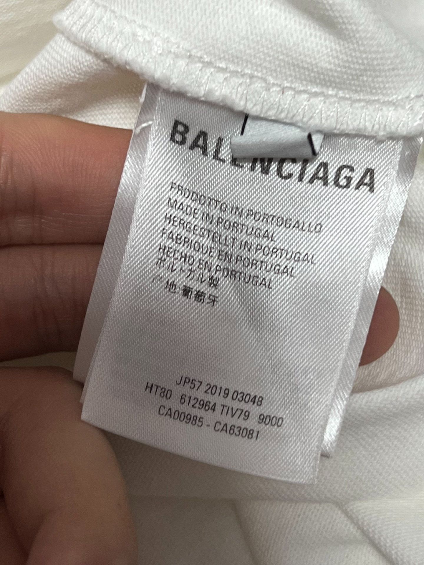 Balenciaga Balenciaga Mastercard Short Sleeve Tee Size US L / EU 52-54 / 3 - 3 Thumbnail
