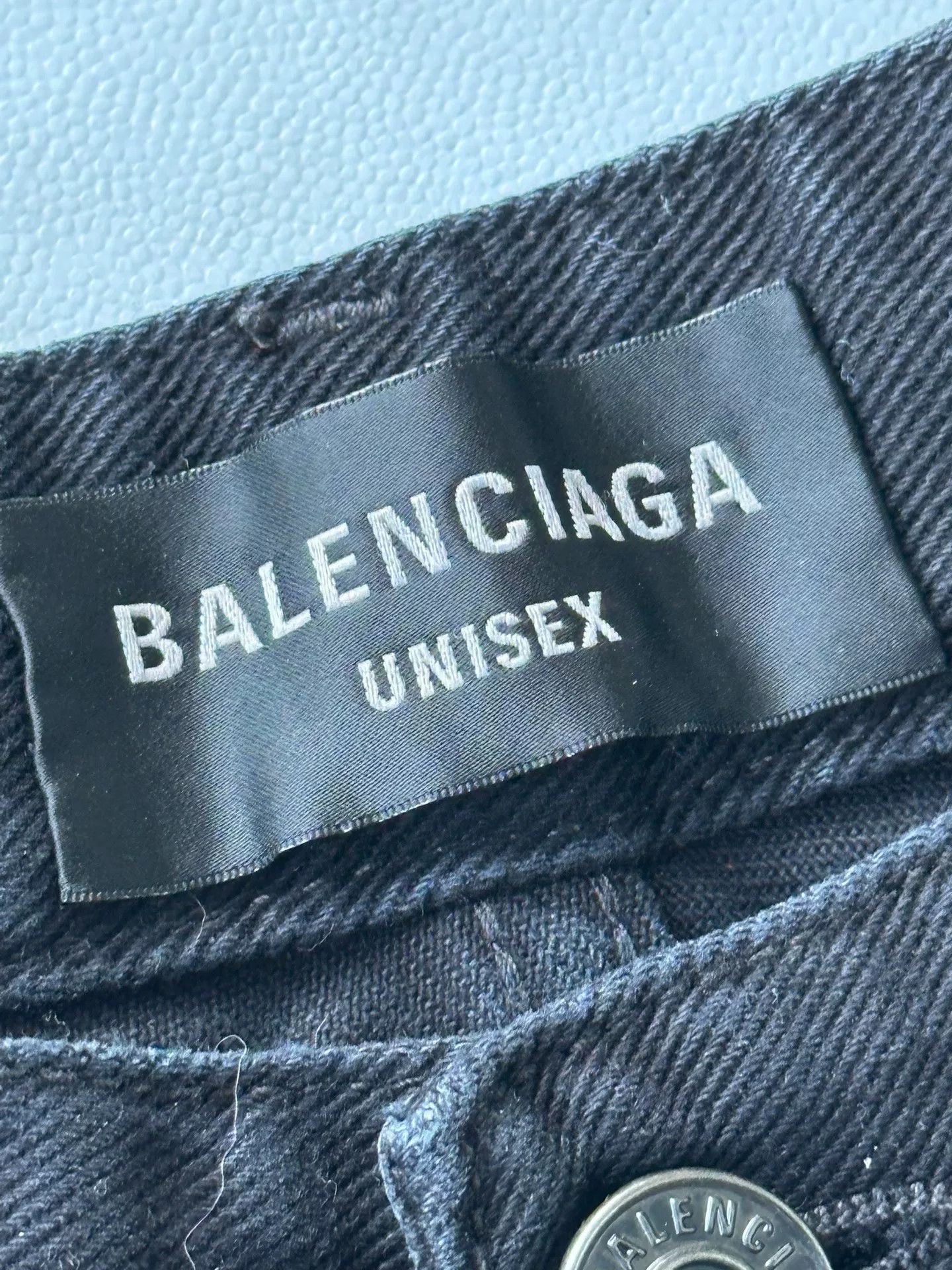 Balenciaga Balenciaga Fringed Denim Shorts Size 38" / US 16 / IT 52 - 3 Thumbnail