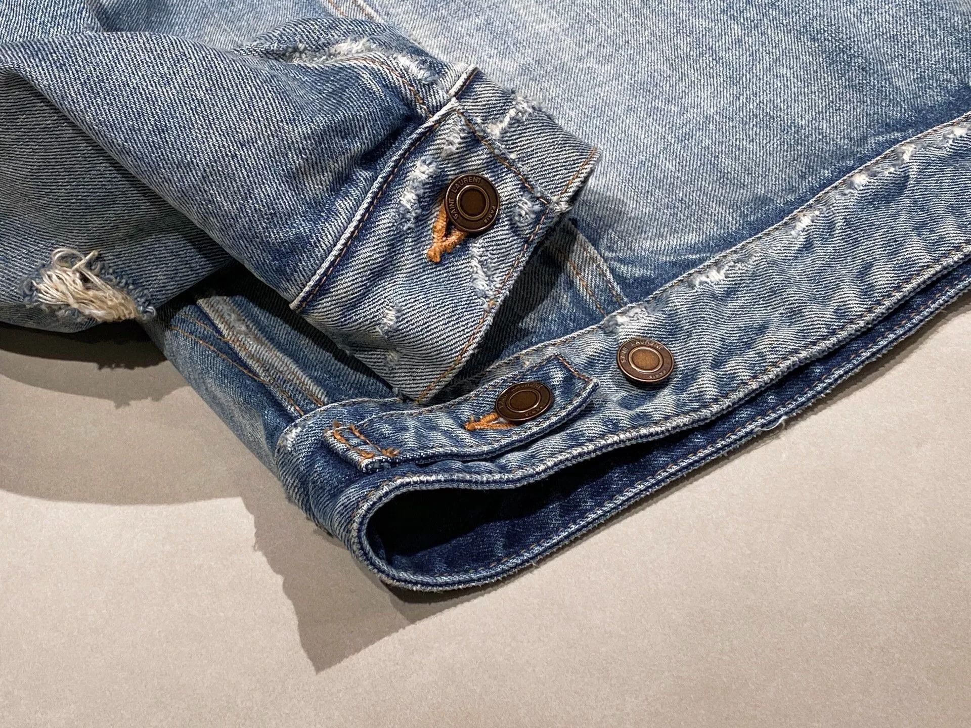 Saint Laurent Paris Saint Laurent Distressed Light Blue Denim Jacket Size US L / EU 52-54 / 3 - 8 Thumbnail
