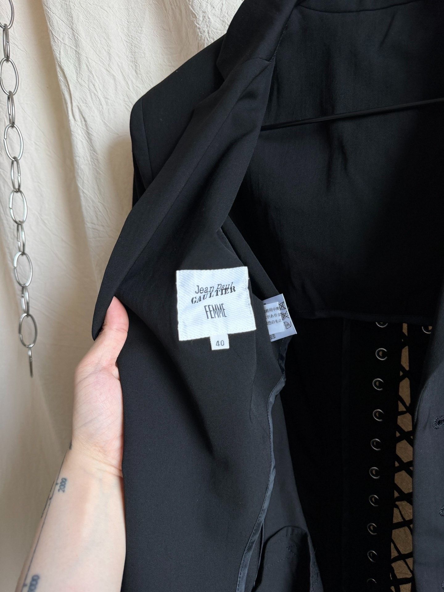 Jean Paul Gaultier Jean Paul Gaultier Rare Strap Blazer Size S / US 4 / IT 40 - 9 Thumbnail