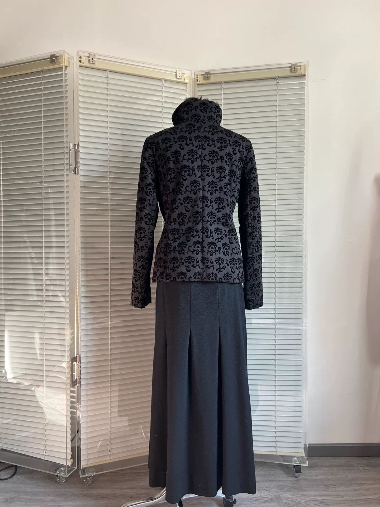 Vivienne Tam Vivienne Tam Flocked Print Chinese Button Coat Size S / US 4 / IT 40 - 6 Thumbnail