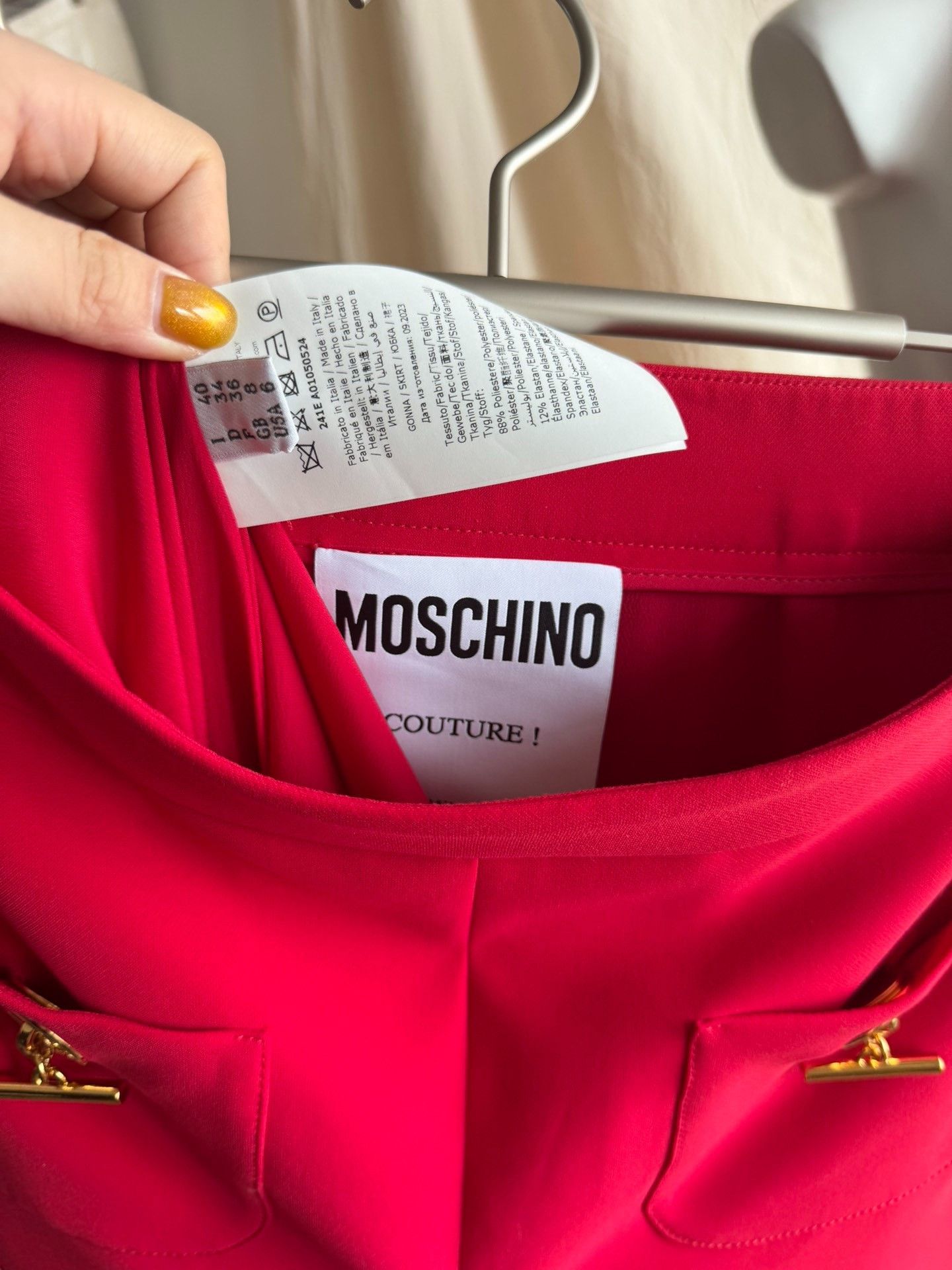 Moschino MOSCHINO Red Midi Skirt Size 27" / US 4 / IT 40 - 8 Thumbnail