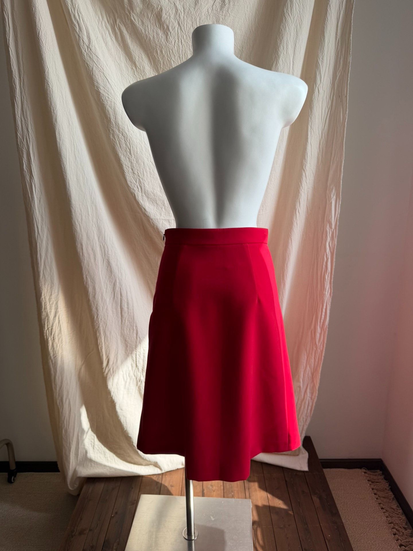 Moschino MOSCHINO Red Midi Skirt Size 27" / US 4 / IT 40 - 6 Thumbnail