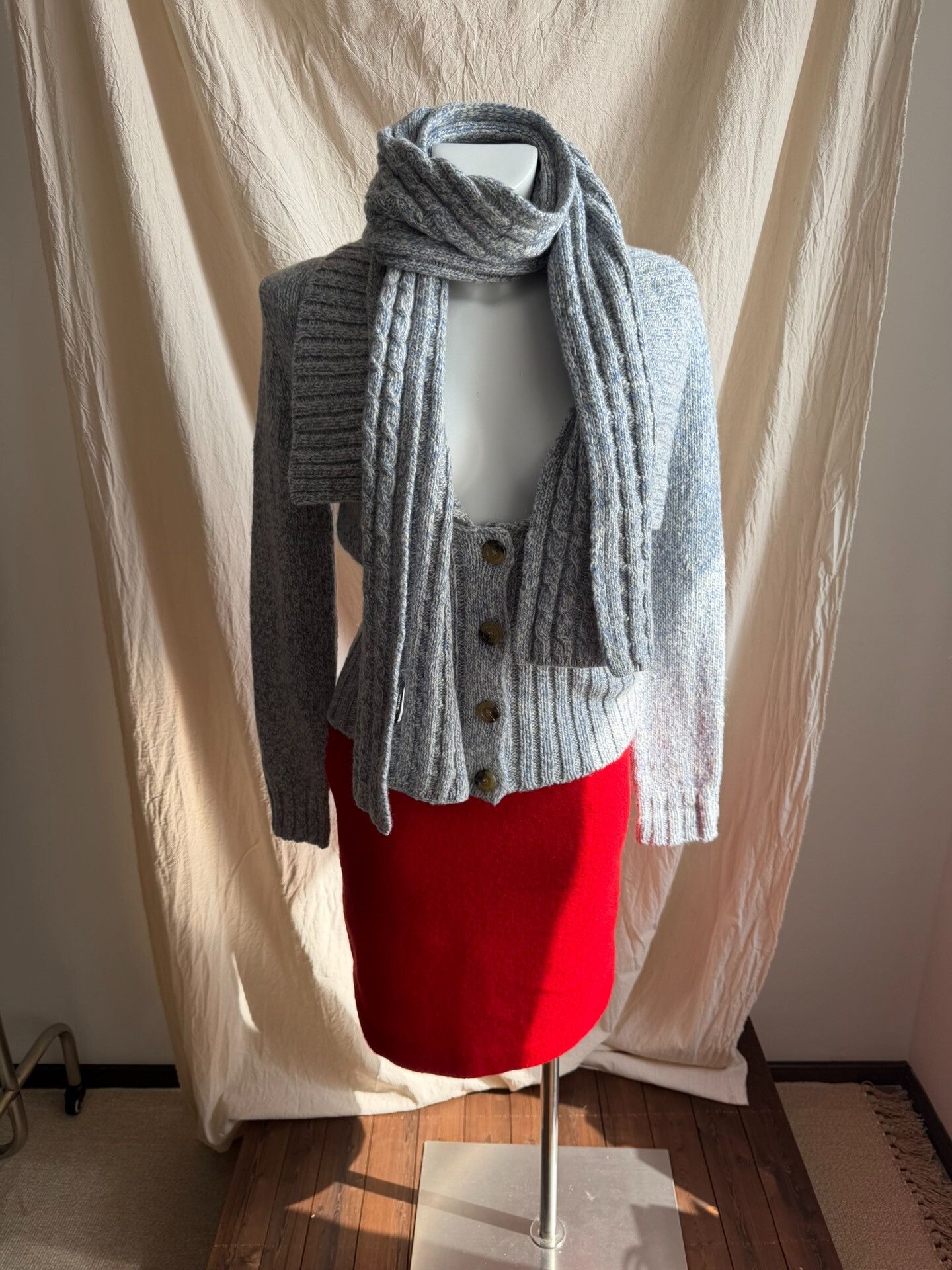 Issey Miyake ISSEYsport Red Wool Midi Skirt Size 25" / US 0 / IT 36 - 8 Thumbnail