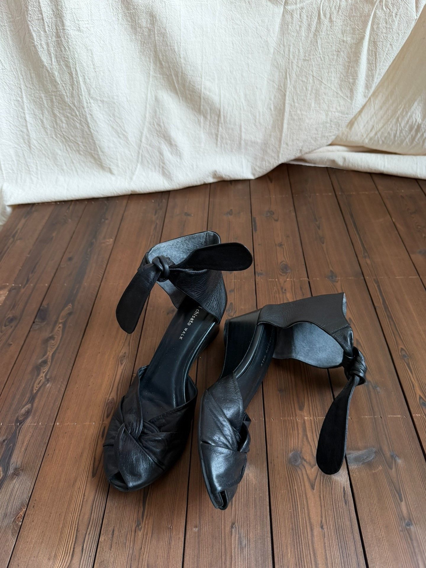Tsumori Chisato Tsumori Chisato Vintage Black Leather Wedge Sandals Size US 7 / IT 37 - 3 Thumbnail