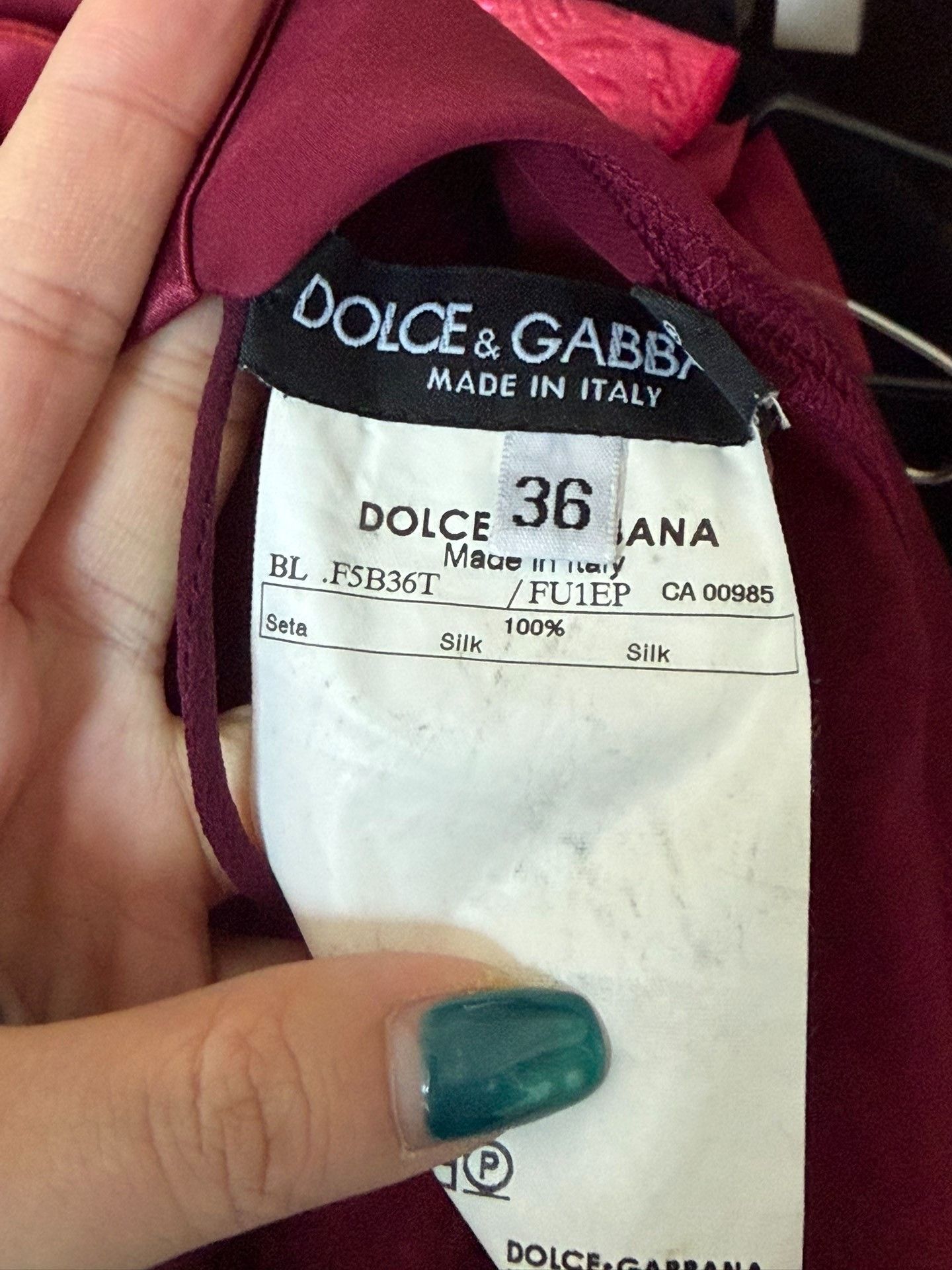 Dolce & Gabbana Dolce & Gabbana Burgundy Silk Vest Size XS / US 0-2 / IT 36-38 - 9 Thumbnail
