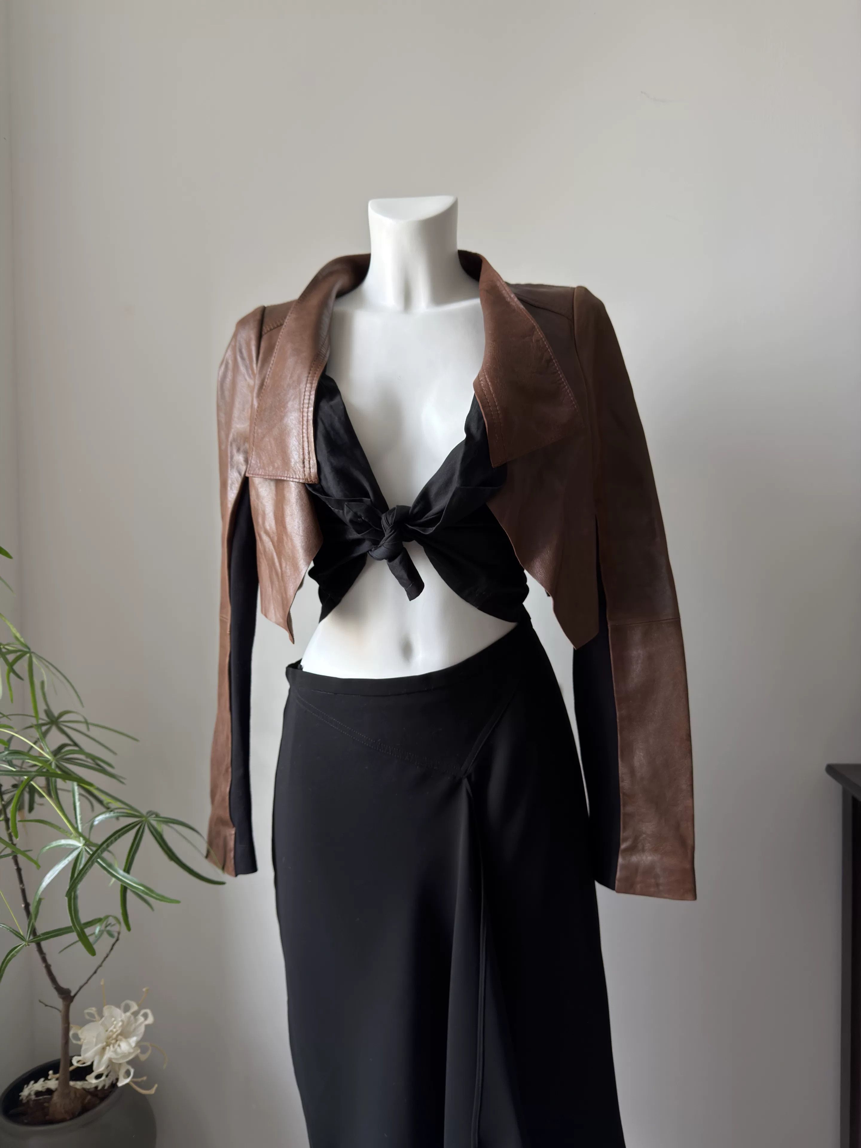 Bcbgmaxazria BCBG Brown Lambskin Spliced Jacket Size S / US 4 / IT 40 - 2 Thumbnail