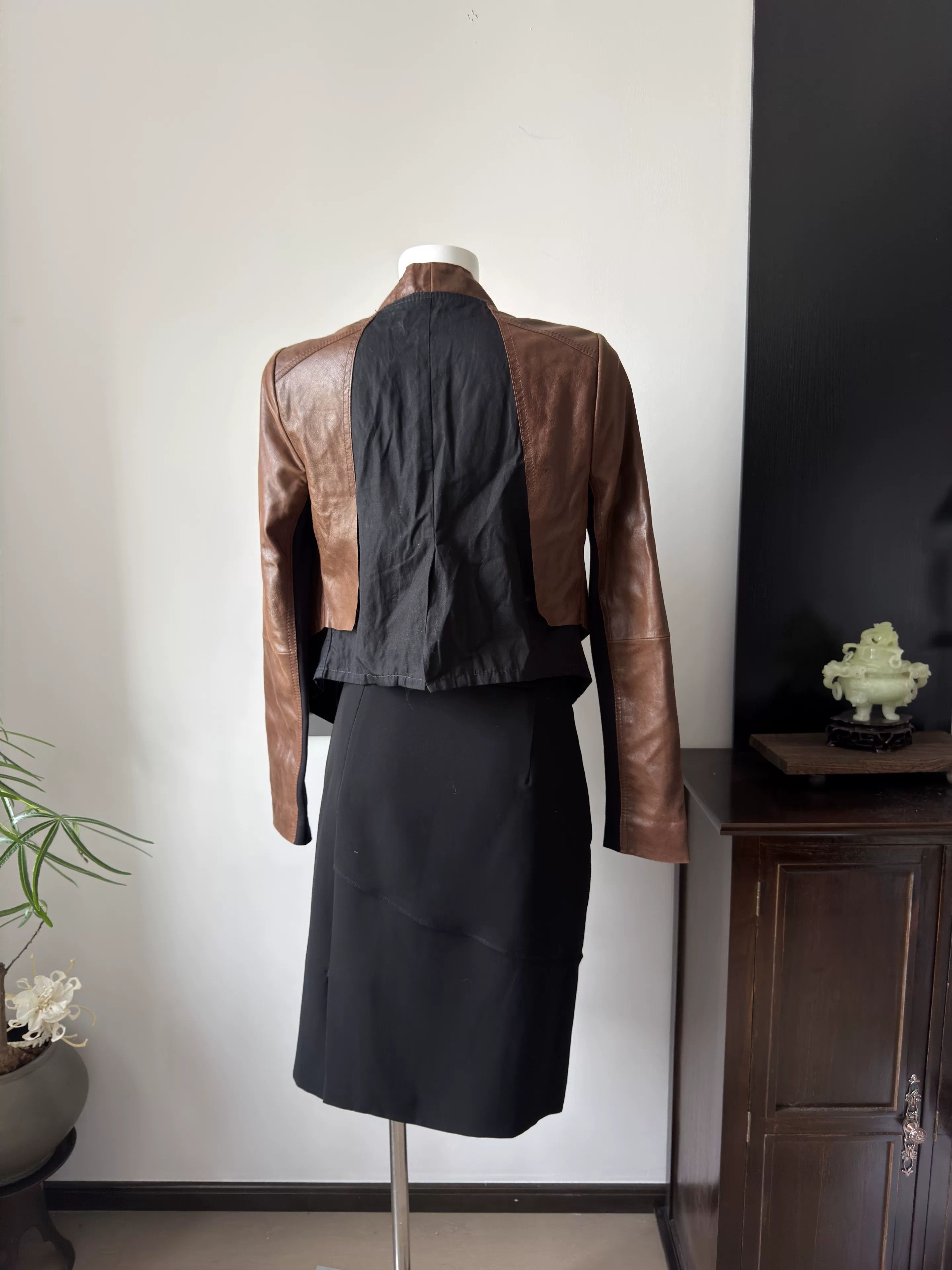 Bcbgmaxazria BCBG Brown Lambskin Spliced Jacket Size S / US 4 / IT 40 - 7 Thumbnail