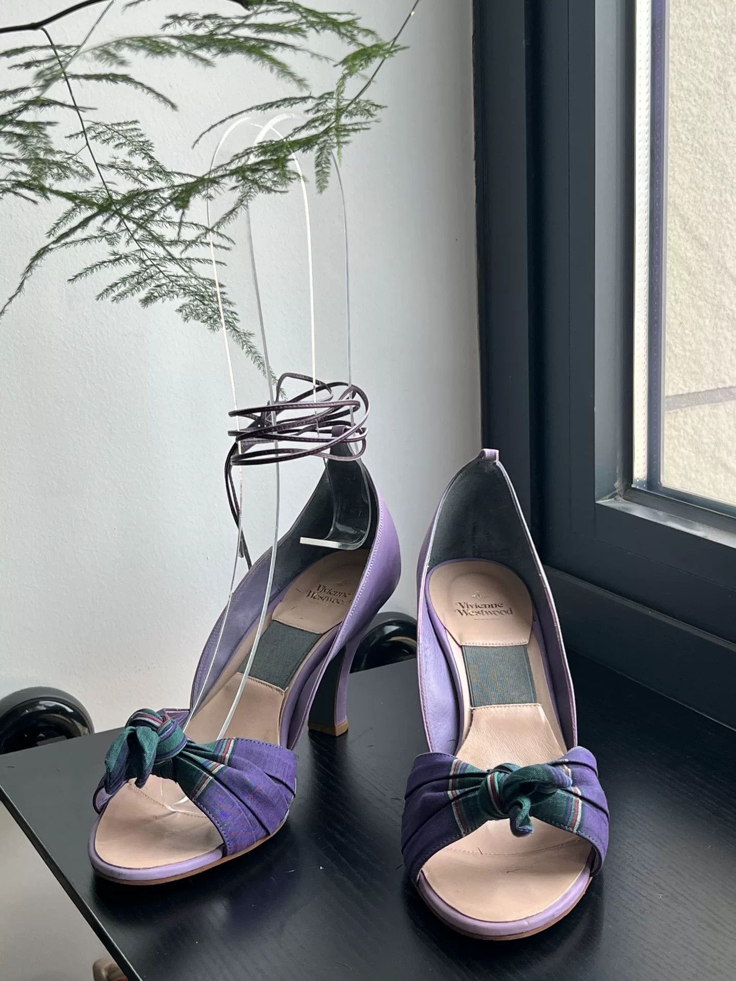 Vivienne Westwood Vivienne Westwood Checkered Strappy Lavender Heels Size US 6 / IT 36 - 4 Thumbnail