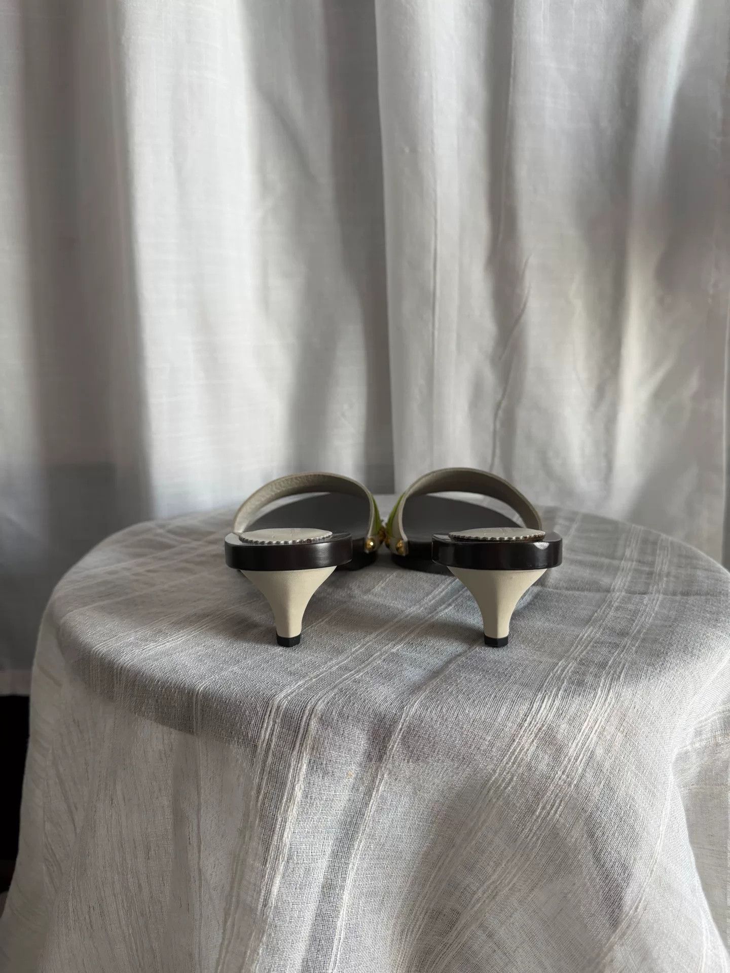 Max Mara MAXMARA Vintage Wooden Low-Heel Sandals Size US 6 / IT 36 - 6 Thumbnail