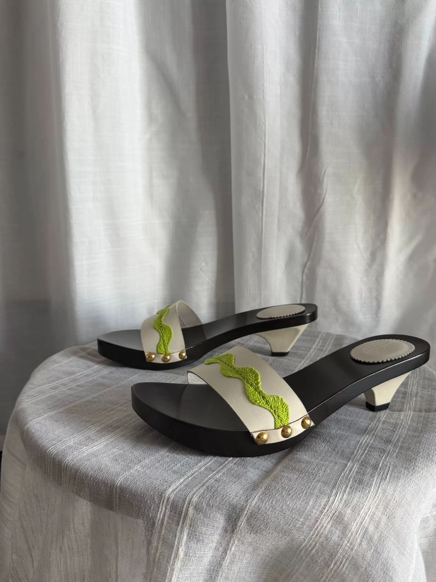 Max Mara MAXMARA Vintage Wooden Low-Heel Sandals Size US 6 / IT 36 - 3 Thumbnail