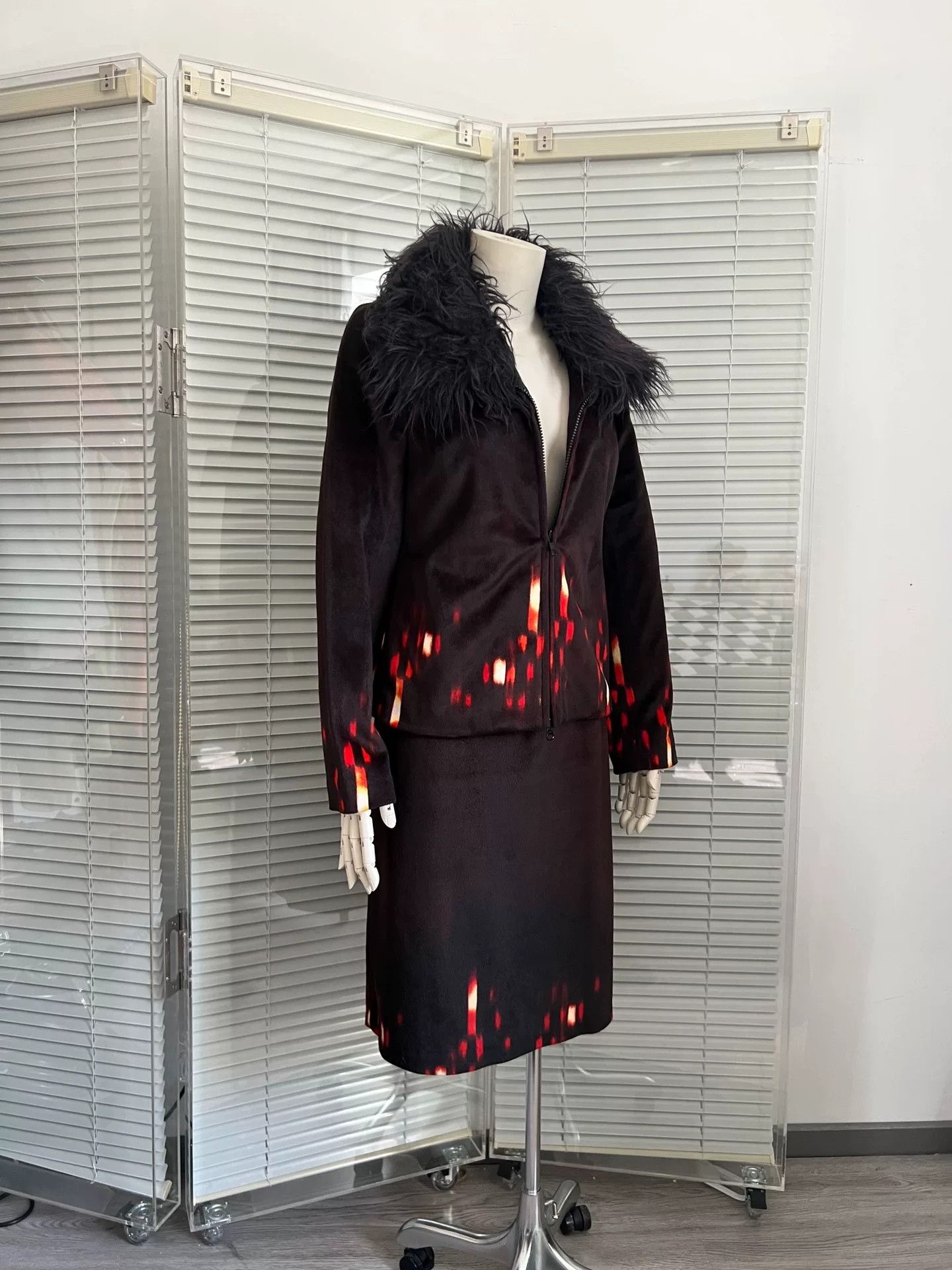 Vivienne Tam VIVIENNETAM Black Fur Collar Winter Set Size XS / US 0-2 / IT 36-38 - 5 Thumbnail