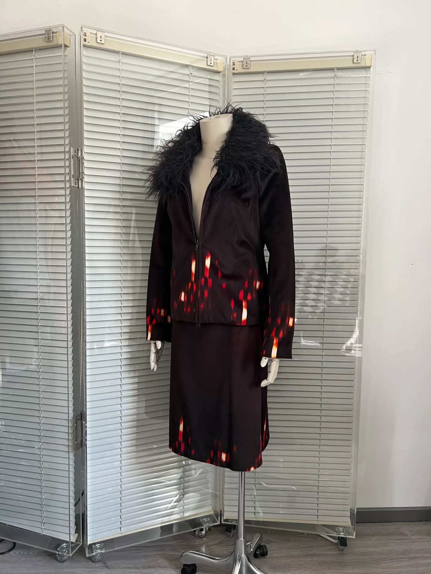 Vivienne Tam VIVIENNETAM Black Fur Collar Winter Set Size XS / US 0-2 / IT 36-38 - 6 Thumbnail