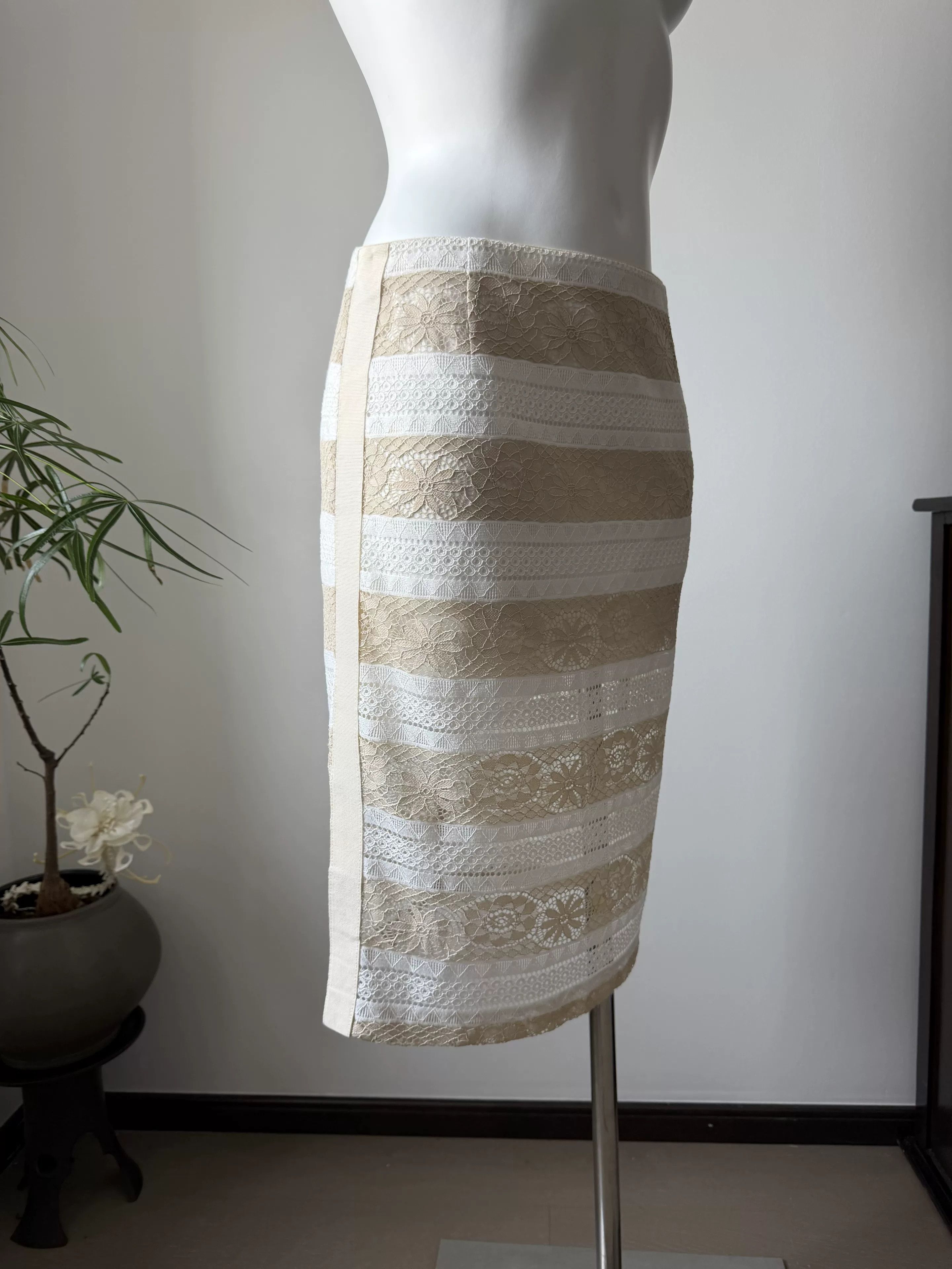 Blumarine Blugirl Striped Lace Skirt Size 38" / US 16 / IT 52 - 3 Thumbnail