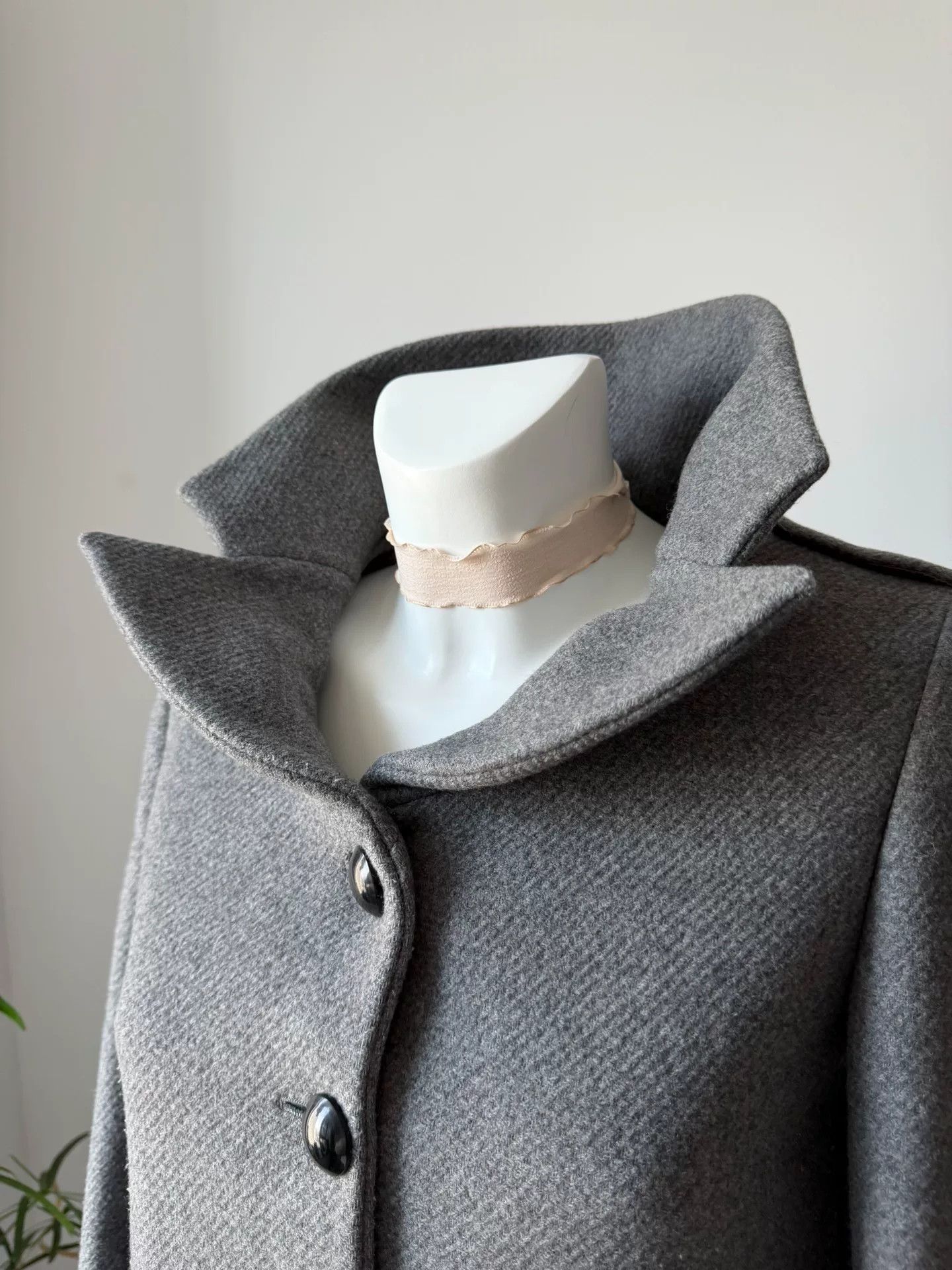 Blumarine Blumarine Light Gray Twill Peter Pan Collar Coat Size M / US 6-8 / IT 42-44 - 6 Thumbnail
