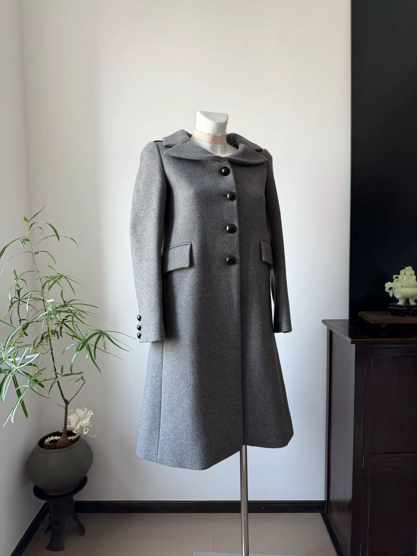 Blumarine Blumarine Light Gray Twill Peter Pan Collar Coat Size M / US 6-8 / IT 42-44 - 4 Thumbnail