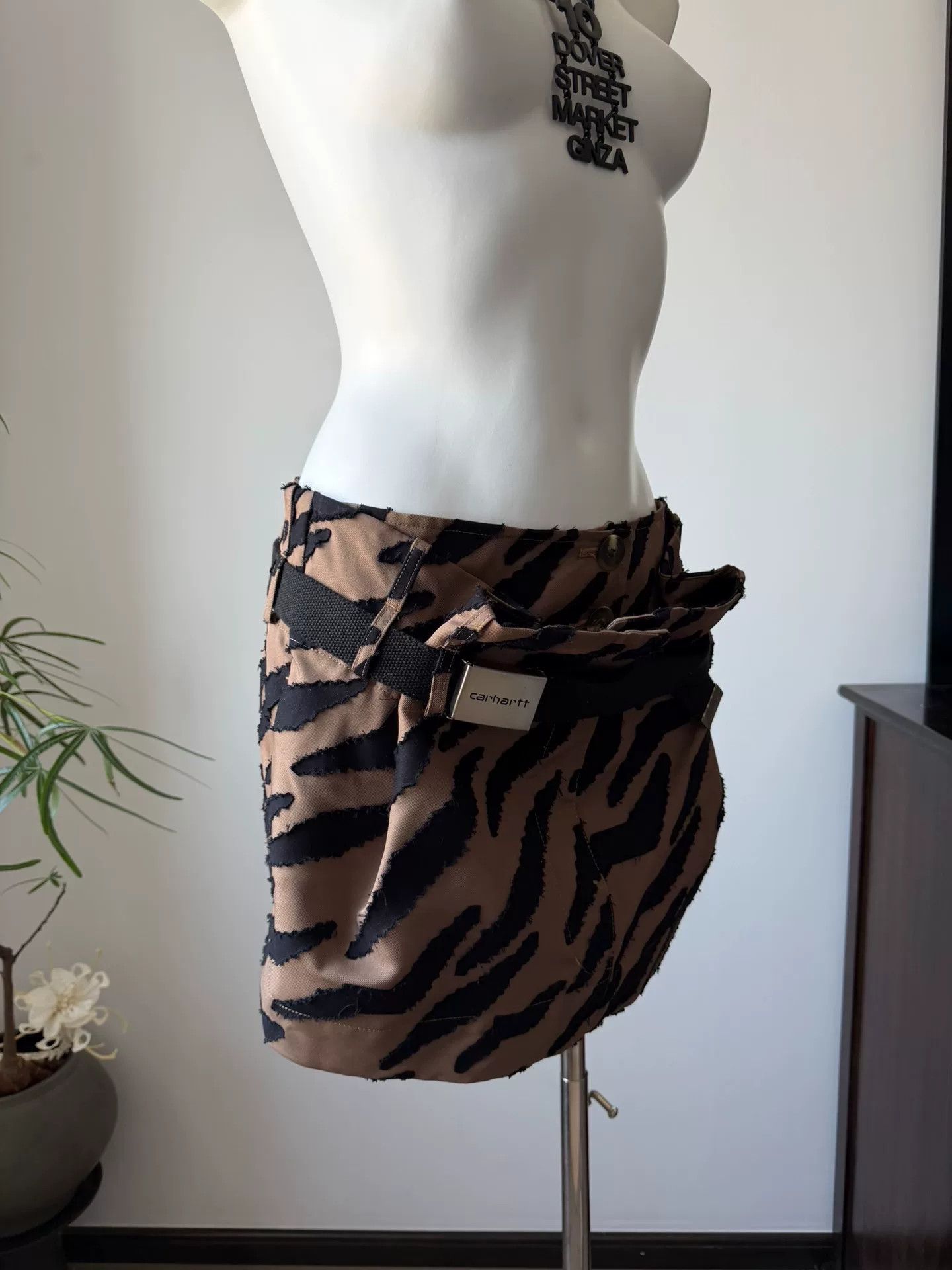 Vivienne Westwood Vivienne Westwood Animal Print Mini Skirt Size 38" / US 16 / IT 52 - 3 Thumbnail