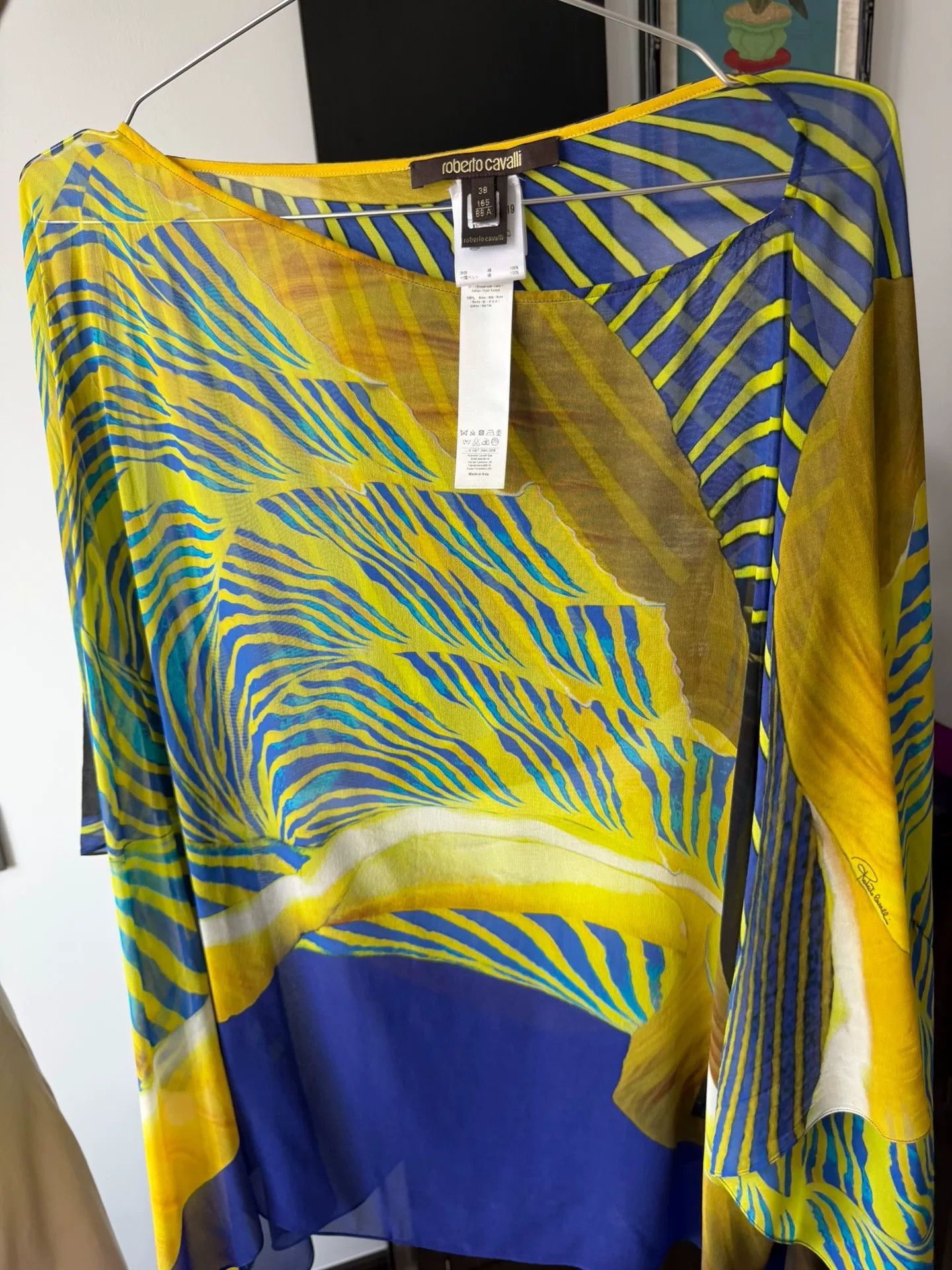 Roberto Cavalli Roberto Cavalli Tropical Fish Silk Cape Size M / US 6-8 / IT 42-44 - 9 Thumbnail