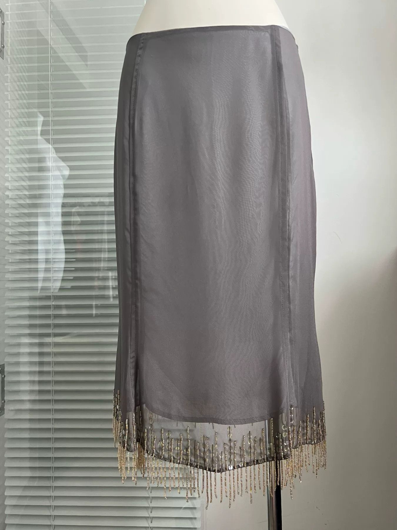 Grace in LA GRACECONTINENTAL Beaded Party Skirt Size 28" / US 6 / IT 42 - 7 Thumbnail