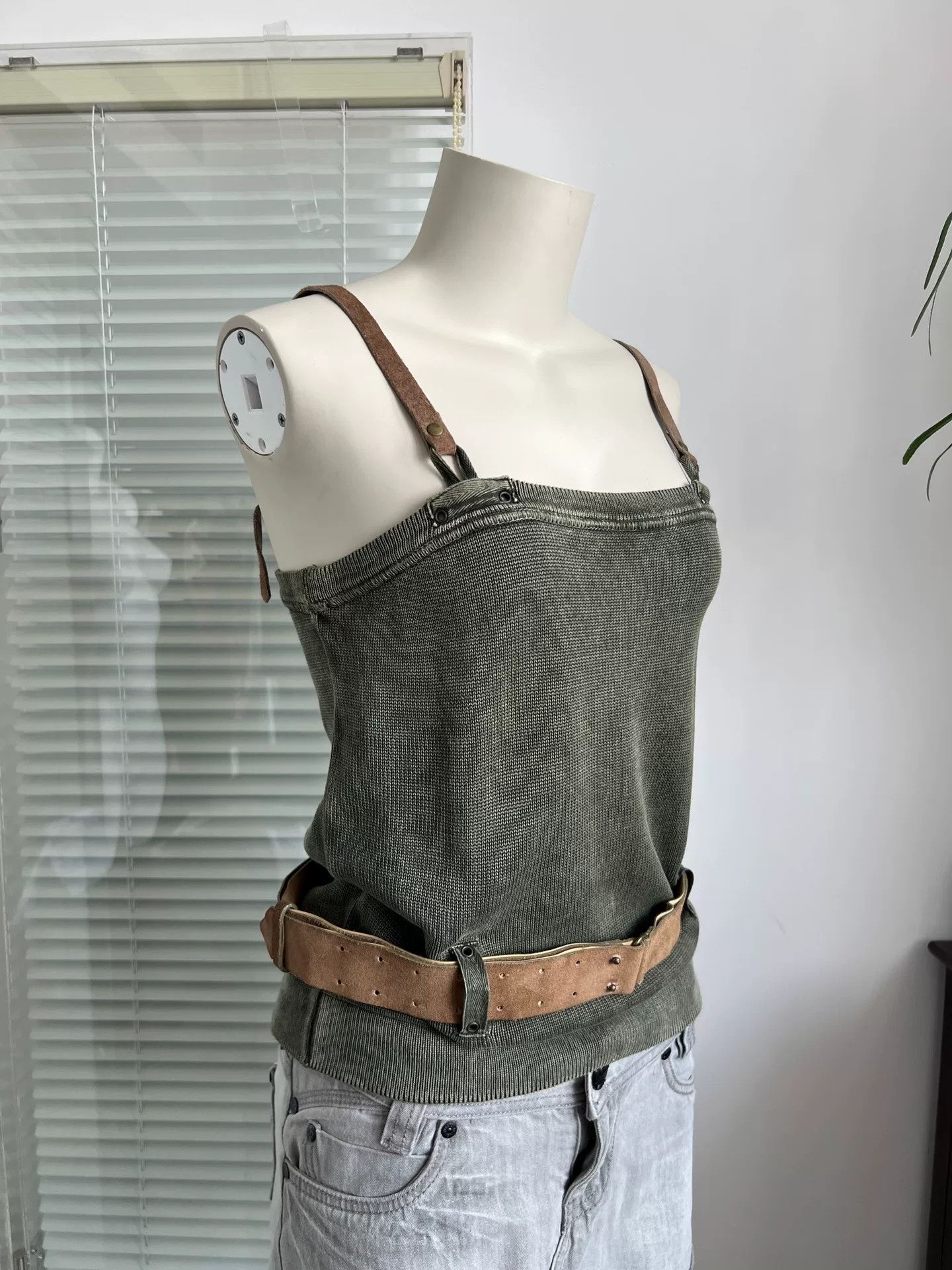 MAX&Co. MAX&co Washed Vintage Knit Camisole Size S / US 4 / IT 40 - 4 Thumbnail