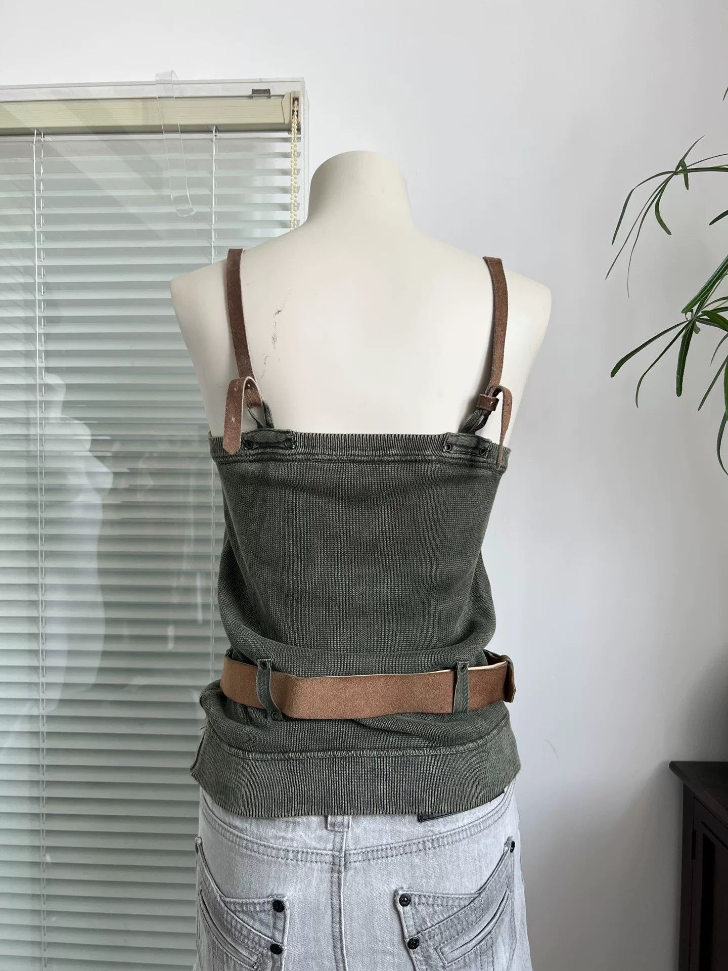 MAX&Co. MAX&co Washed Vintage Knit Camisole Size S / US 4 / IT 40 - 6 Thumbnail