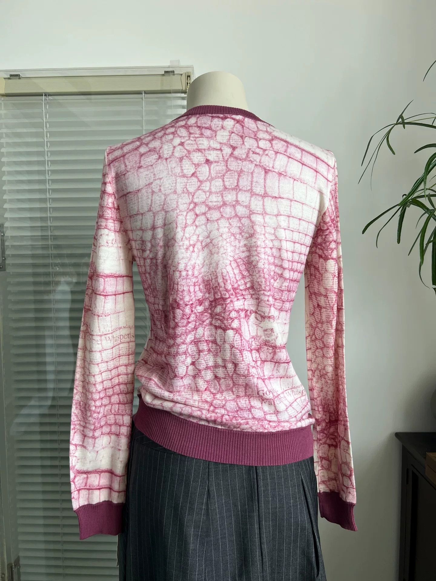 John Galliano John Galliano Crocodile Print Knit Cardigan Size L / US 10 / IT 46 - 6 Thumbnail
