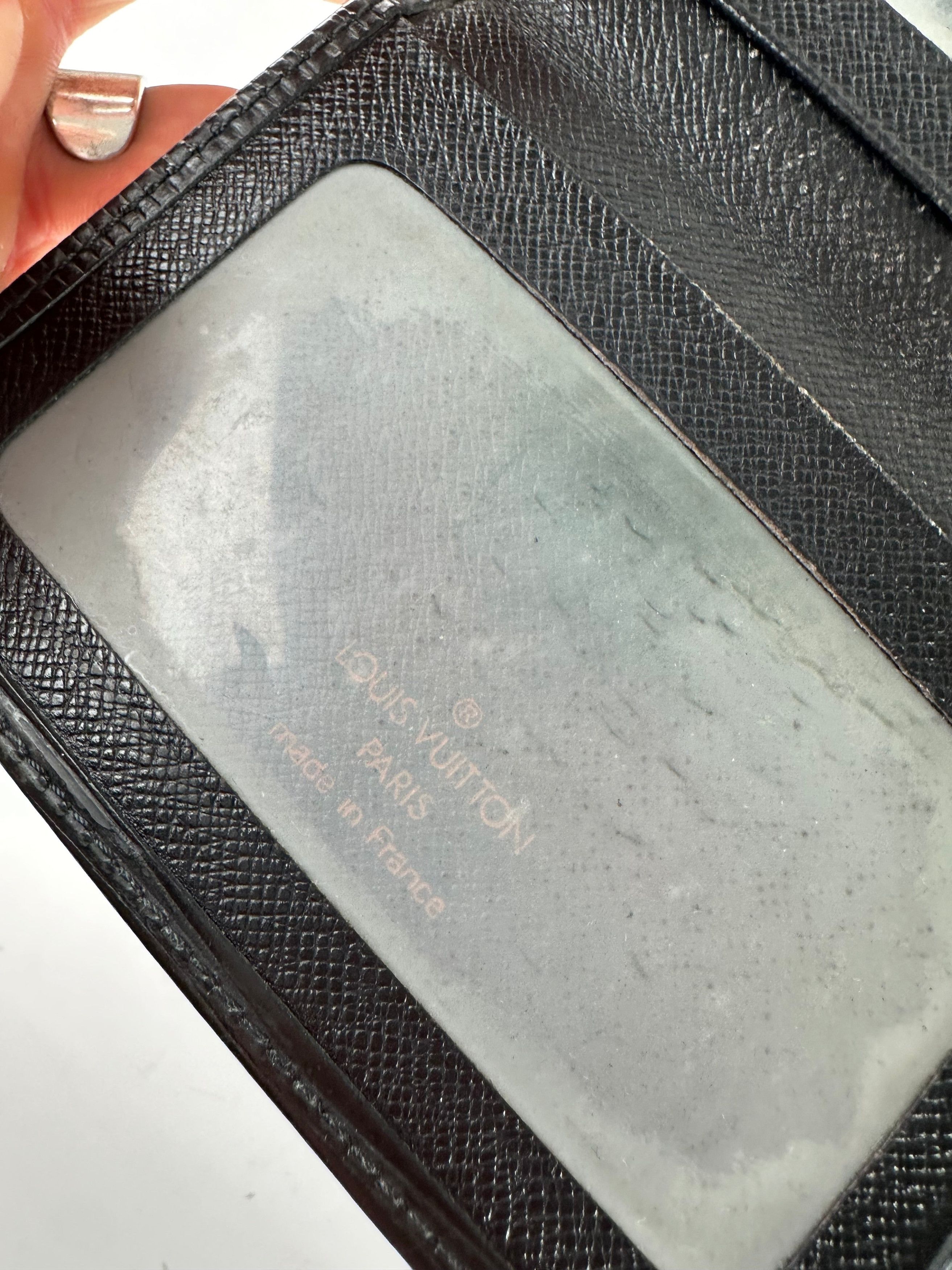 Louis Vuitton Vintage EPI Leather Card Holder Black Size ONE SIZE - 8 Thumbnail