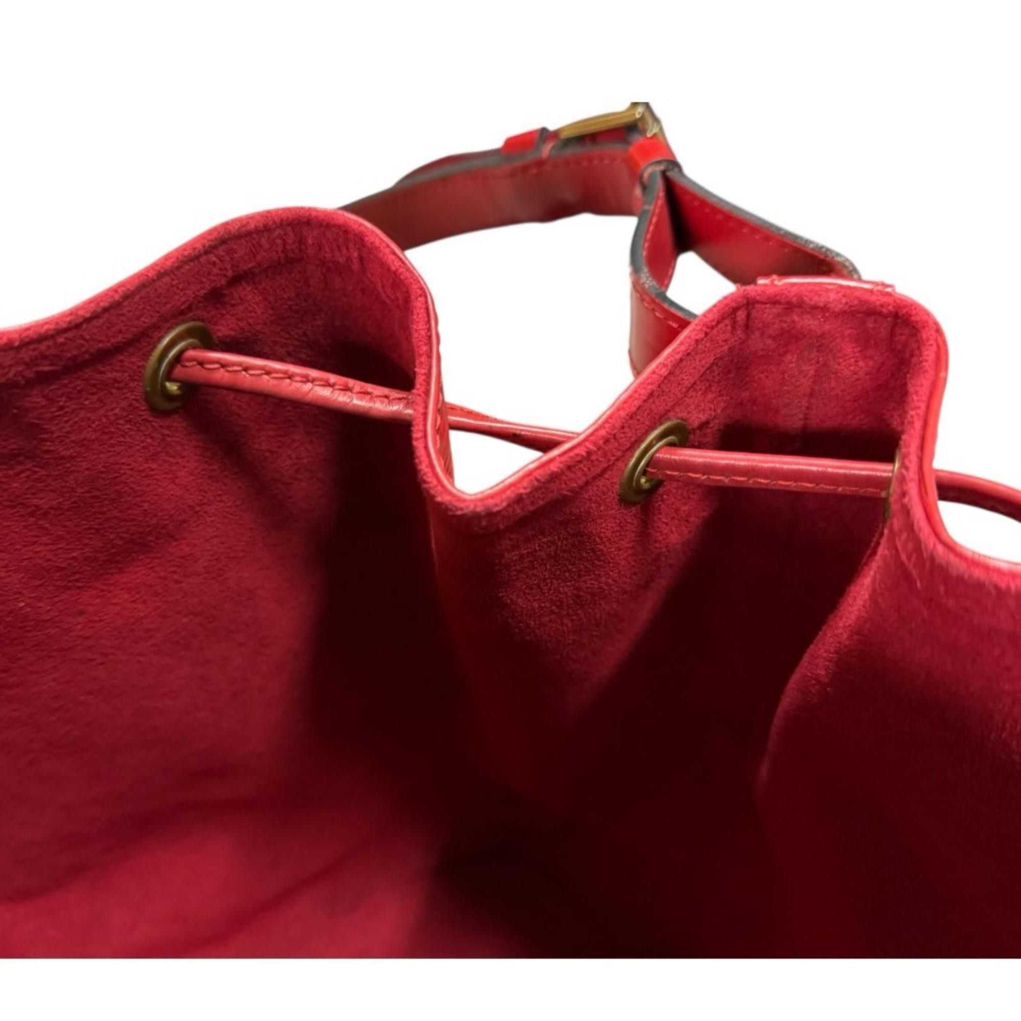 Louis Vuitton Louis Vuitton Petit Noé Epi Shoulder Bag, Leather M44107, Red, Women's, LOUIS VUITTON, Used Size ONE SIZE - 7 Thumbnail