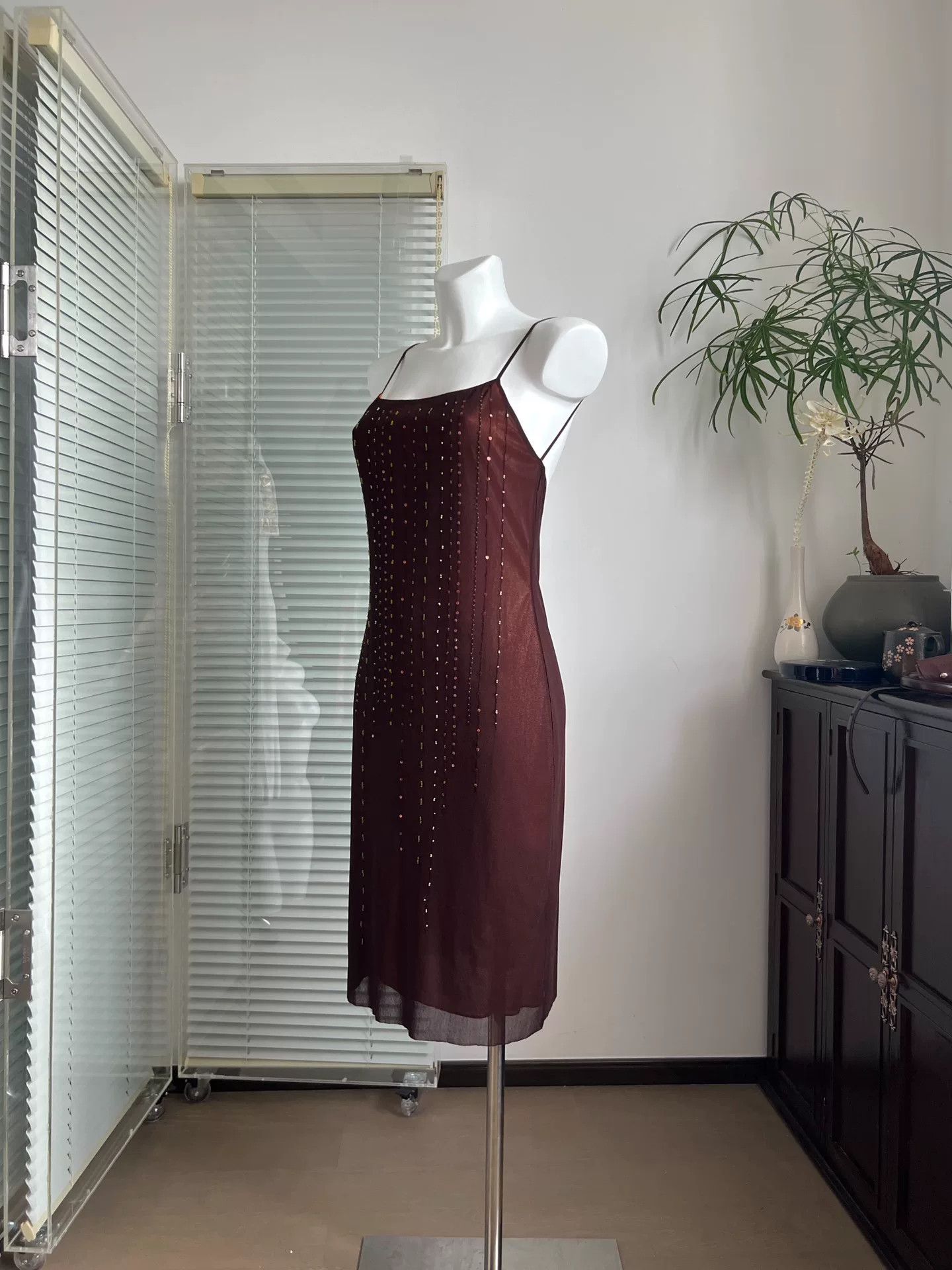 Vivienne Tam VIVIENNE TAM Beaded Backless Dress Size L / US 10 / IT 46 - 4 Thumbnail