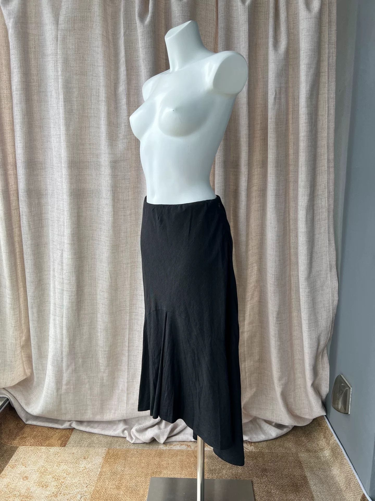 Ralph Lauren RALPH LAUREN Black Wool Fishtail Skirt Size 38" / US 16 / IT 52 - 3 Thumbnail