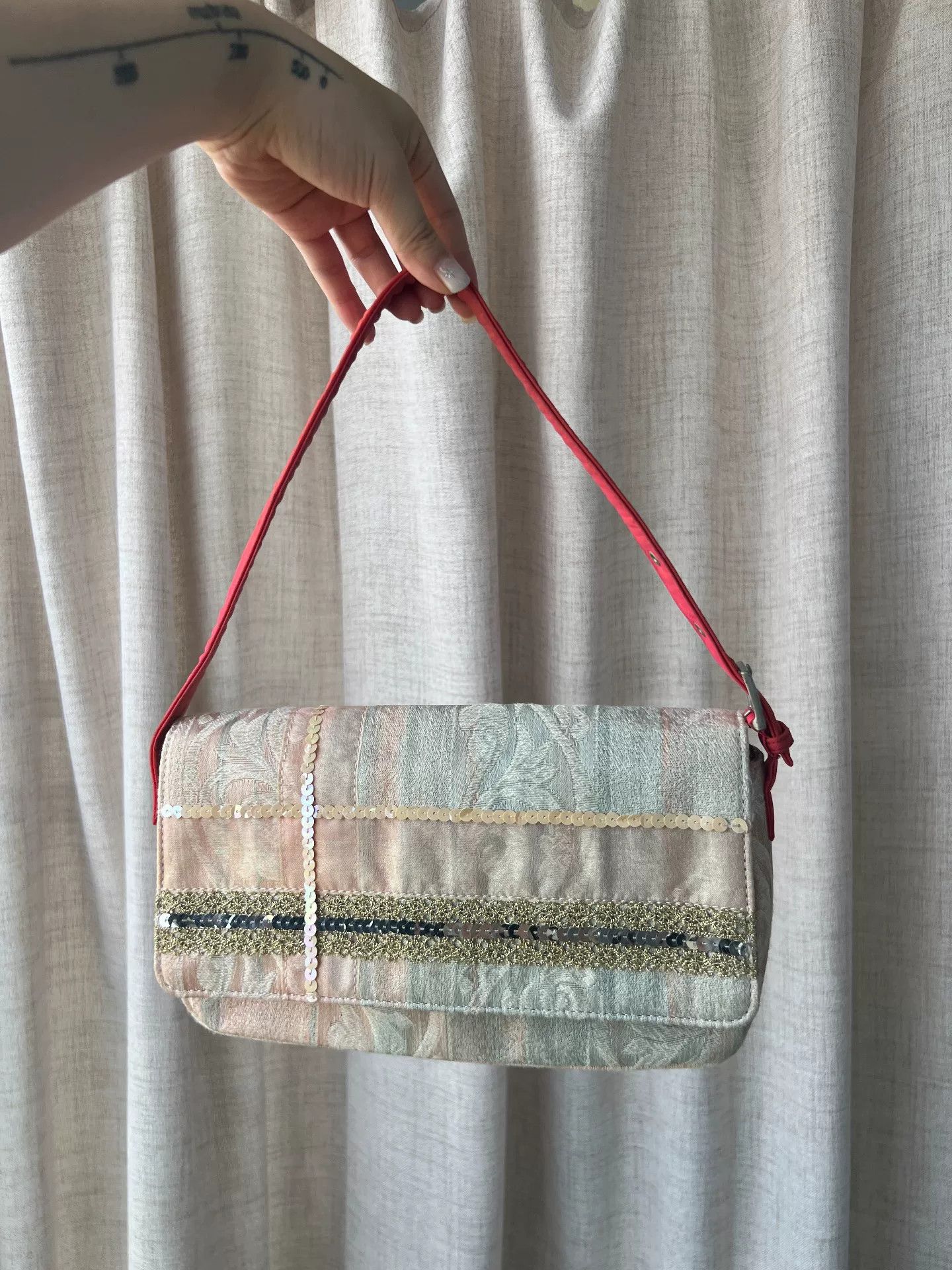 Moschino MOSCHINO Embroidered Iridescent Sequin Shoulder Bag Size ONE SIZE - 5 Thumbnail