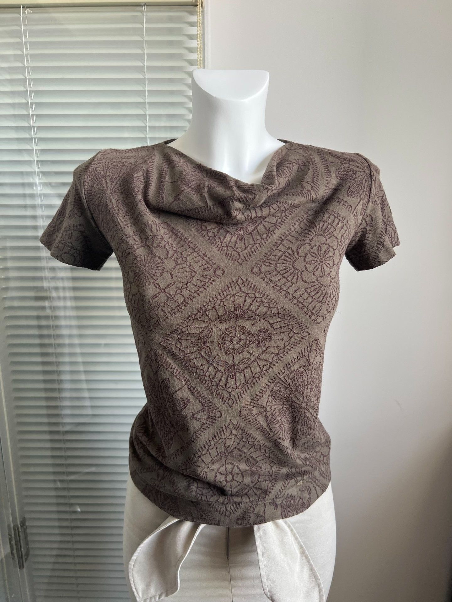 Vivienne Westwood Vivienne Westwood Totem Embroidery Cowl T-Shirt Size S / US 4 / IT 40 - 2 Thumbnail