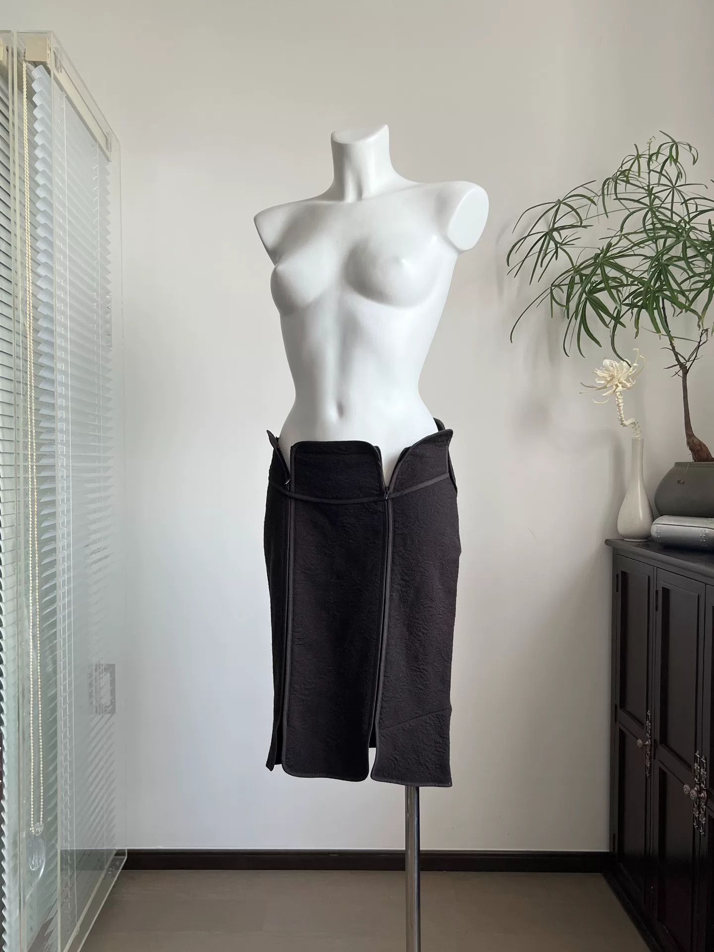 Sportmax SPORTMAX Structured Low-Waist Skirt Size 30" / US 8 / IT 44 - 6 Thumbnail