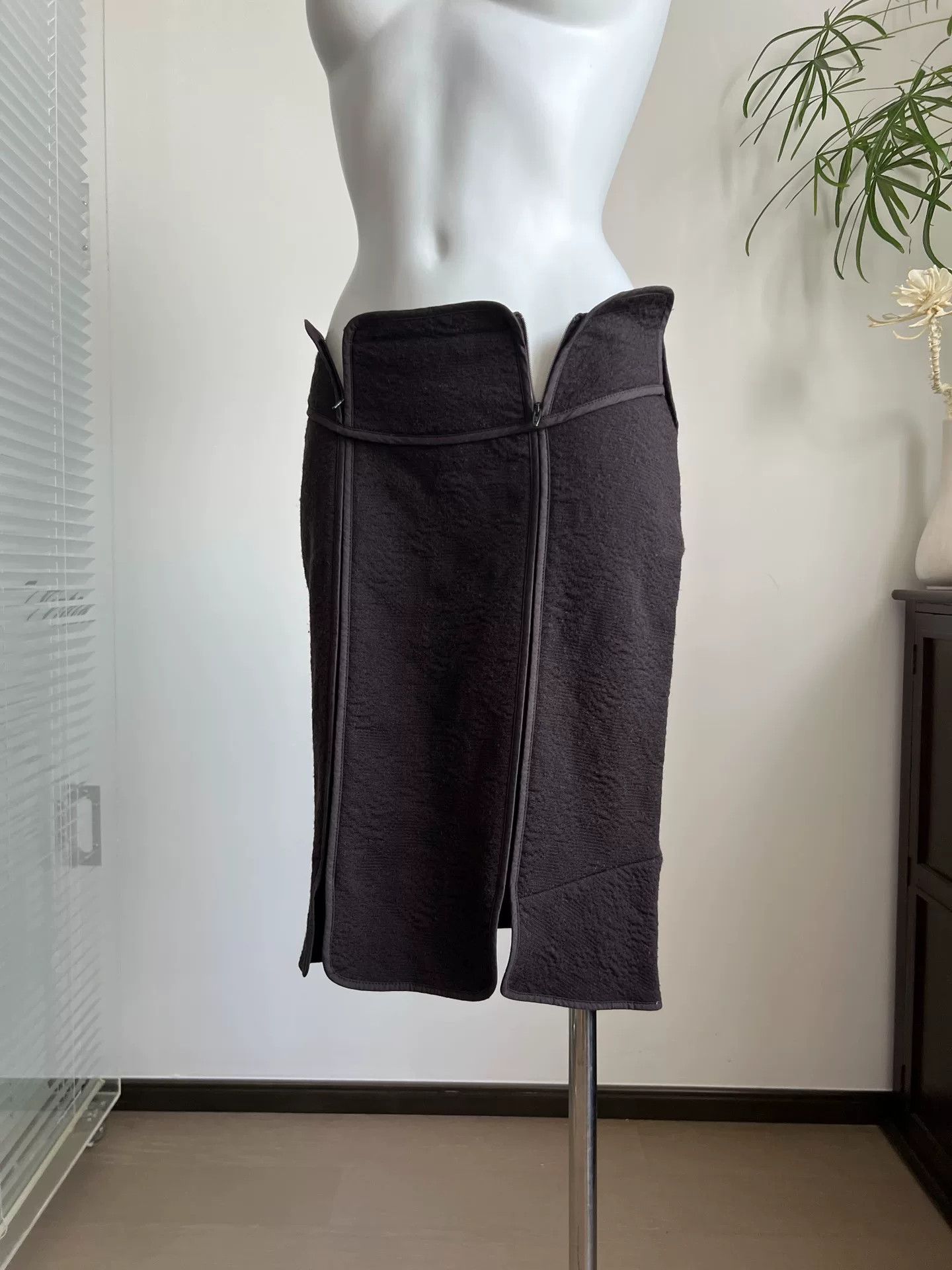 Sportmax SPORTMAX Structured Low-Waist Skirt Size 30" / US 8 / IT 44 - 7 Thumbnail