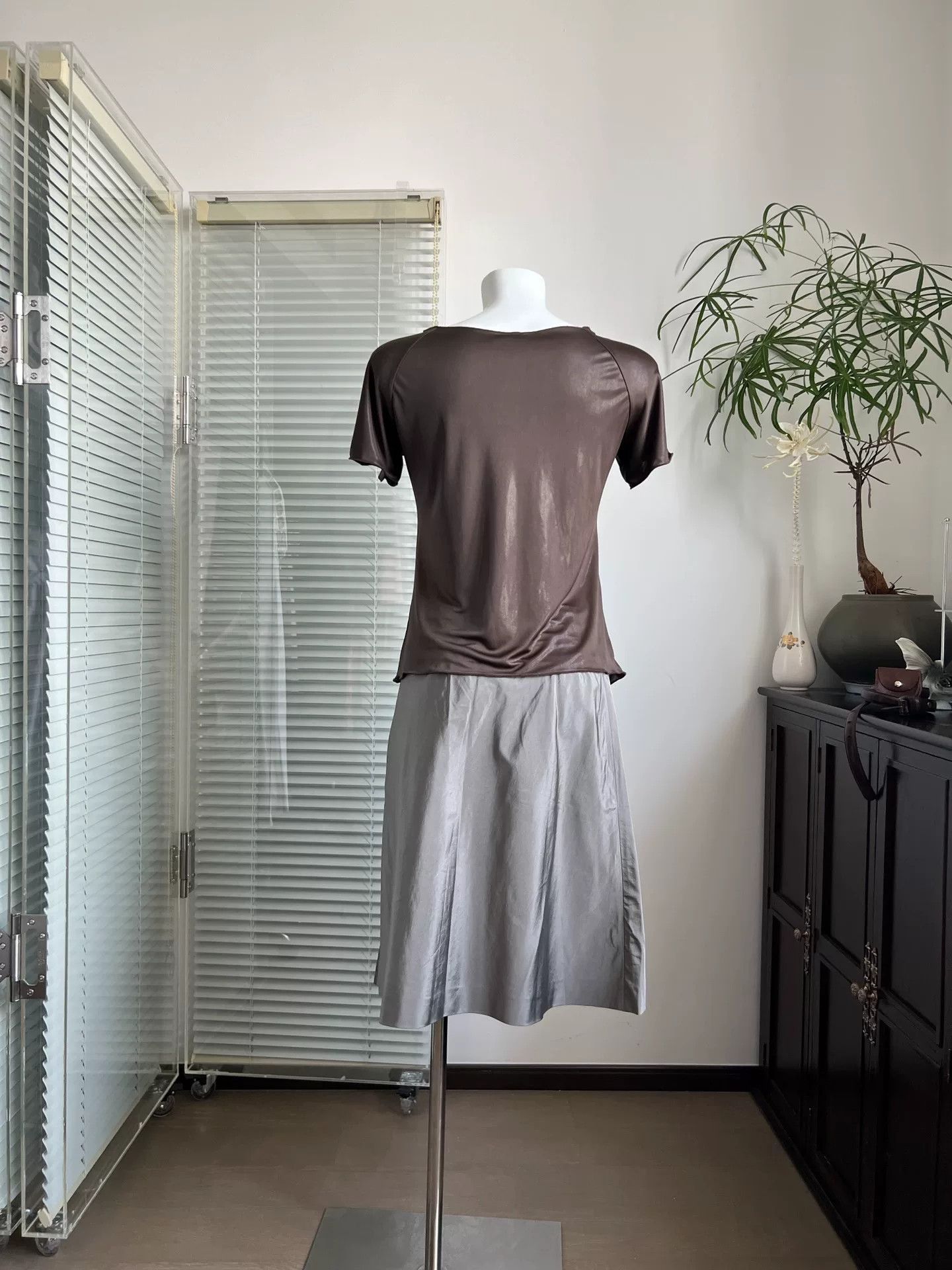 Armani Armani Vintage Brown Iridescent T-shirt Size S / US 4 / IT 40 - 5 Thumbnail