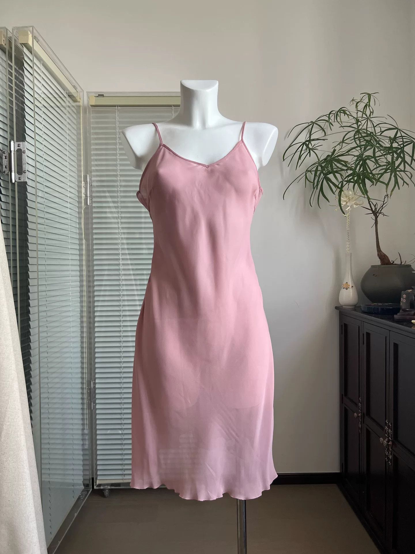 Moschino MOSCHINO Pink Silk Embroidered Dress Size S / US 4 / IT 40 - 5 Thumbnail