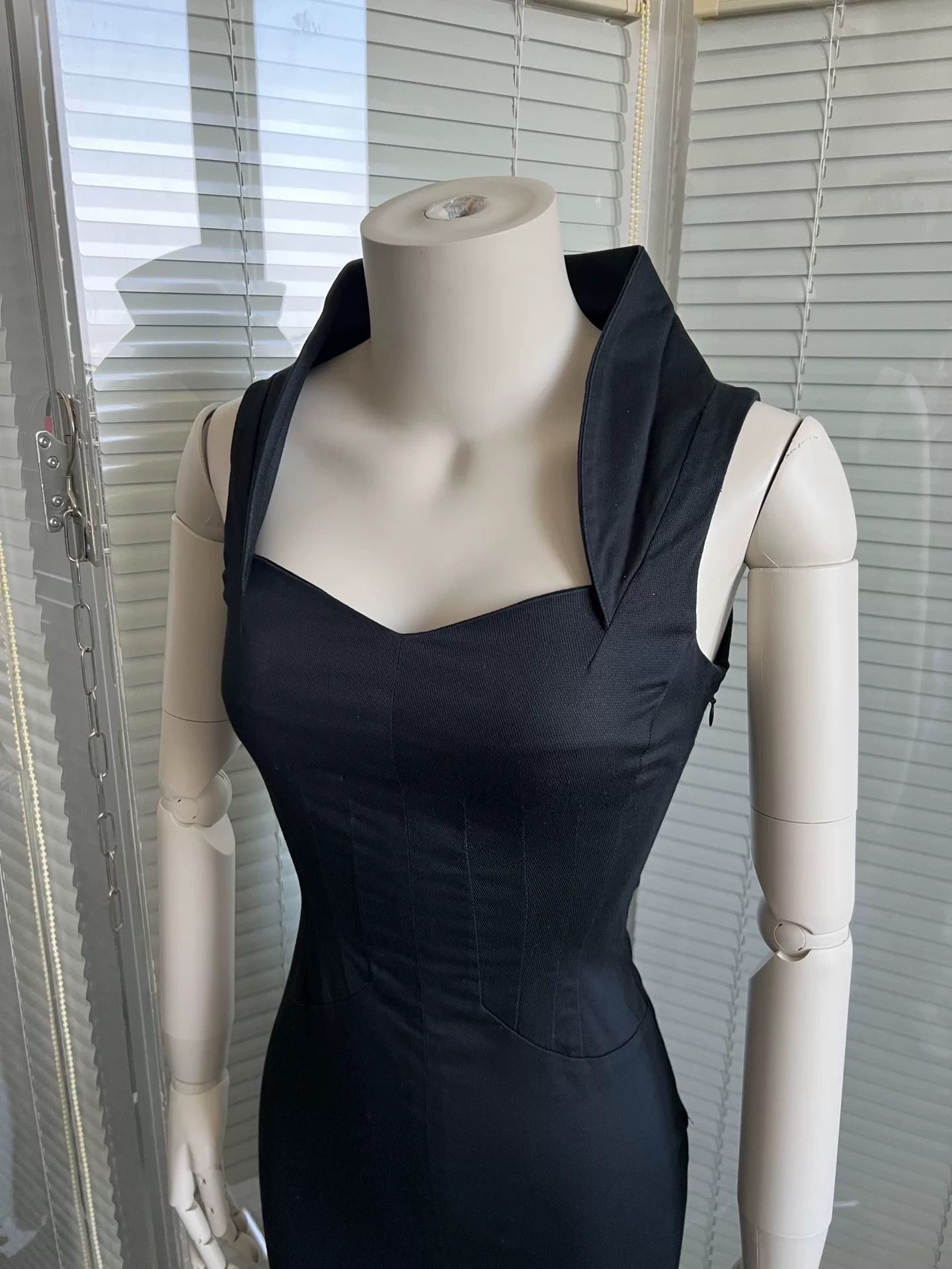 Dolce & Gabbana D&G Vintage Lapel Bodycon Dress Size XS / US 0-2 / IT 36-38 - 6 Thumbnail