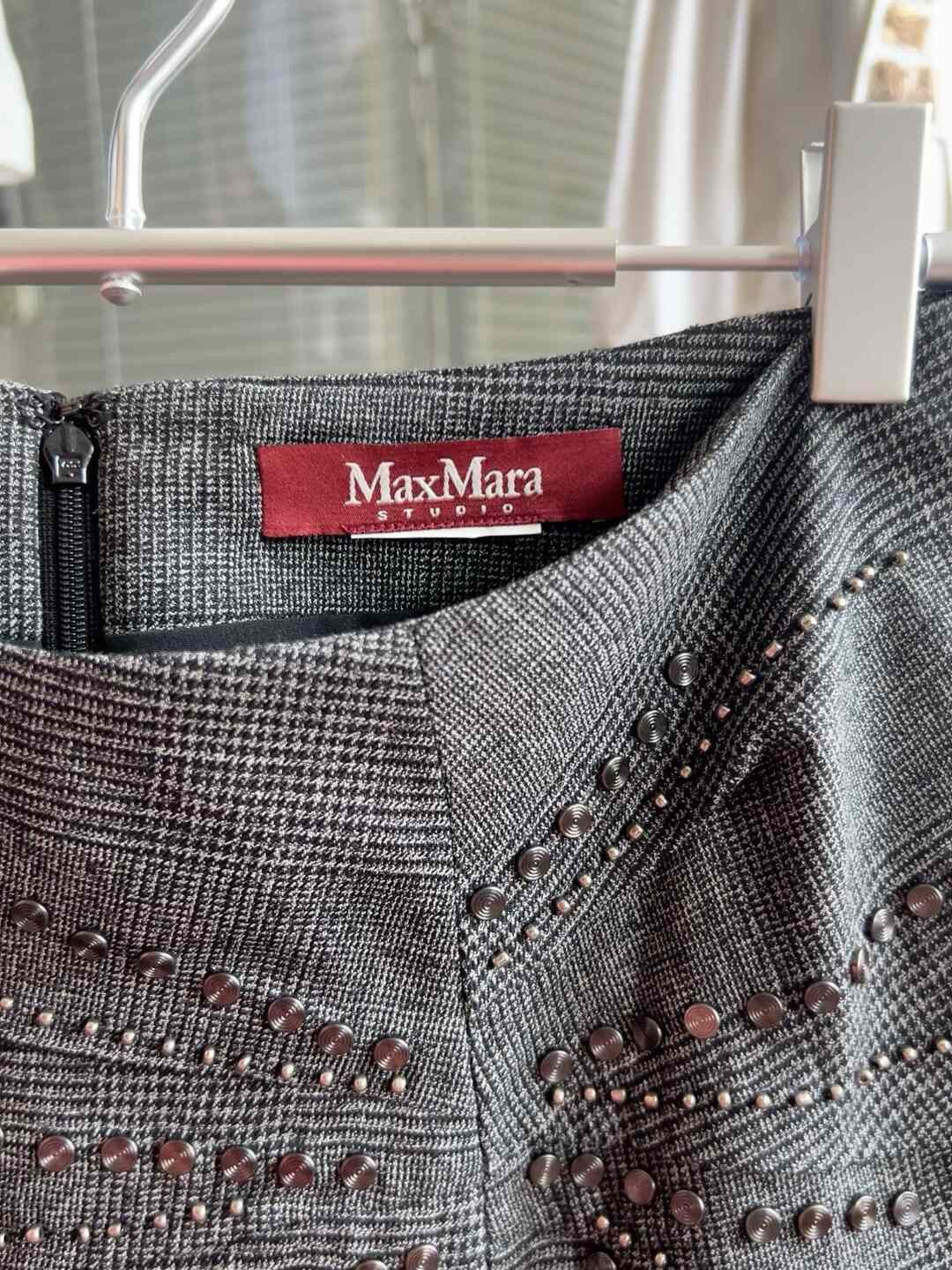 Max Mara Max Mara Gray Houndstooth Pleated Skirt Size 40" / US 18 - 9 Thumbnail