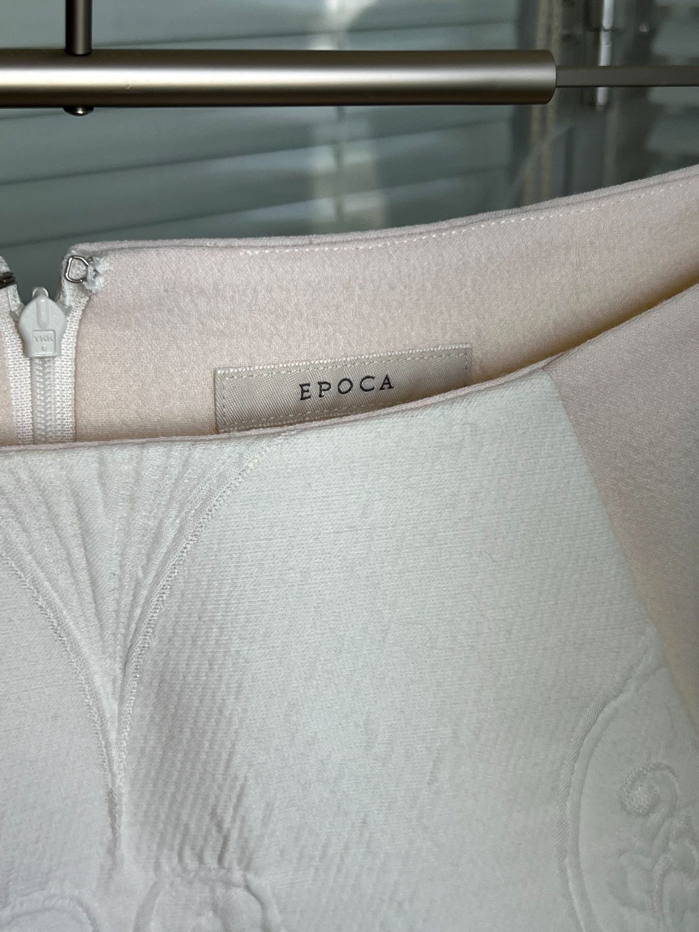 Eototo EPOCA Embossed Print White A-Line Skirt Size 29" - 7 Thumbnail