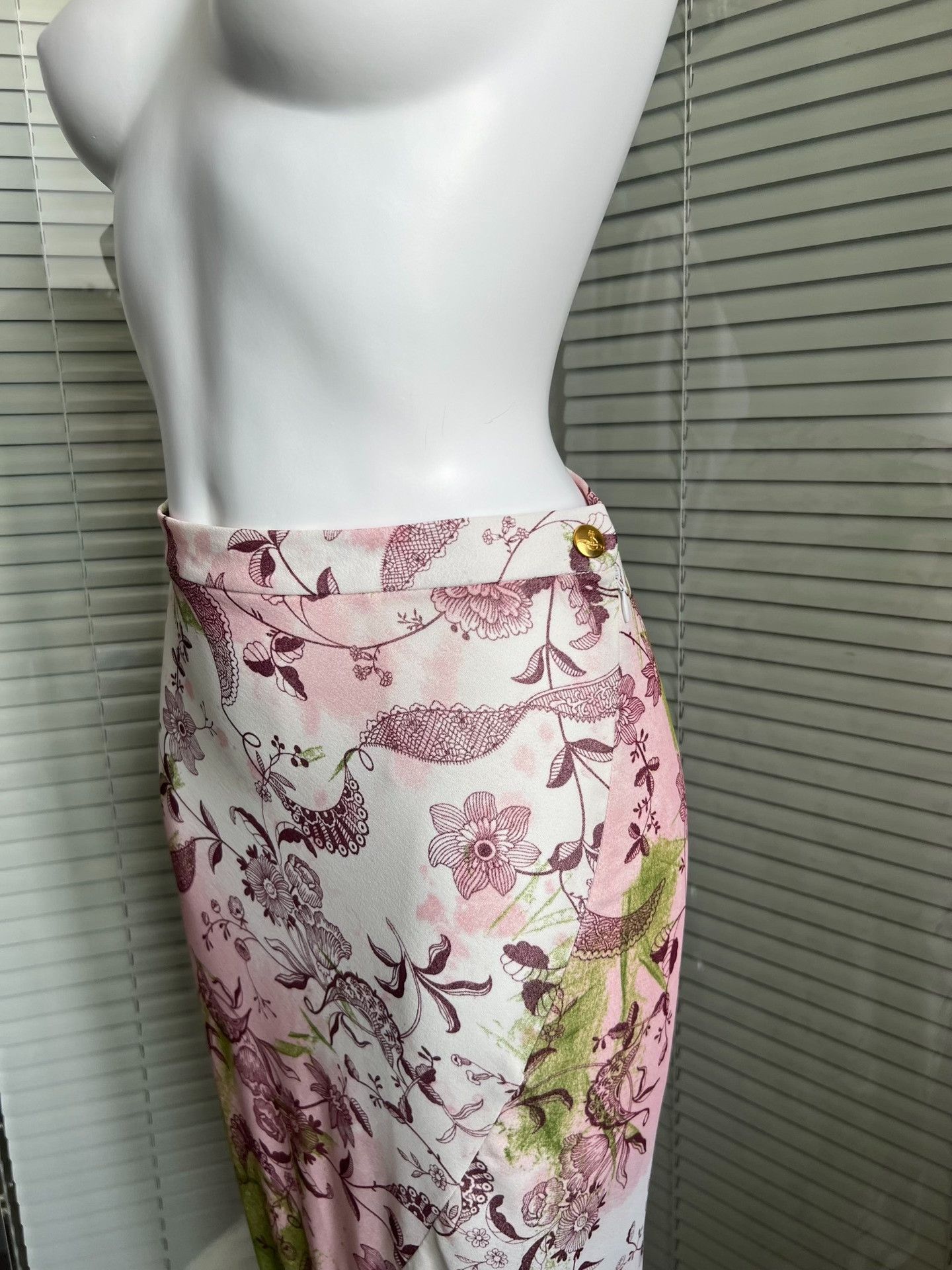 Vivienne Westwood Vivienne Westwood Gold Label Irregular Skirt Size 38" / US 16 / IT 52 - 4 Thumbnail
