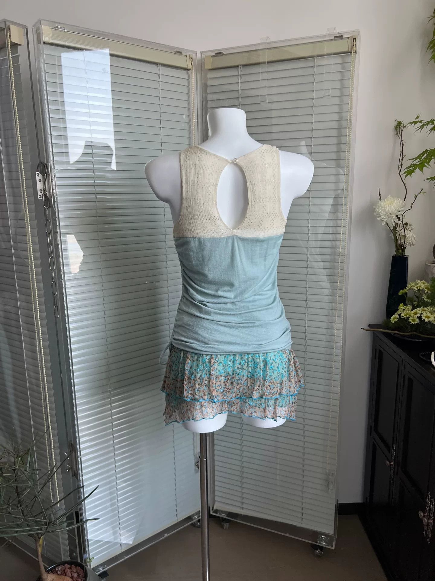 YITAI Silk Feather Pattern Backless Camisole Size M / US 6-8 / IT 42-44 - 5 Thumbnail