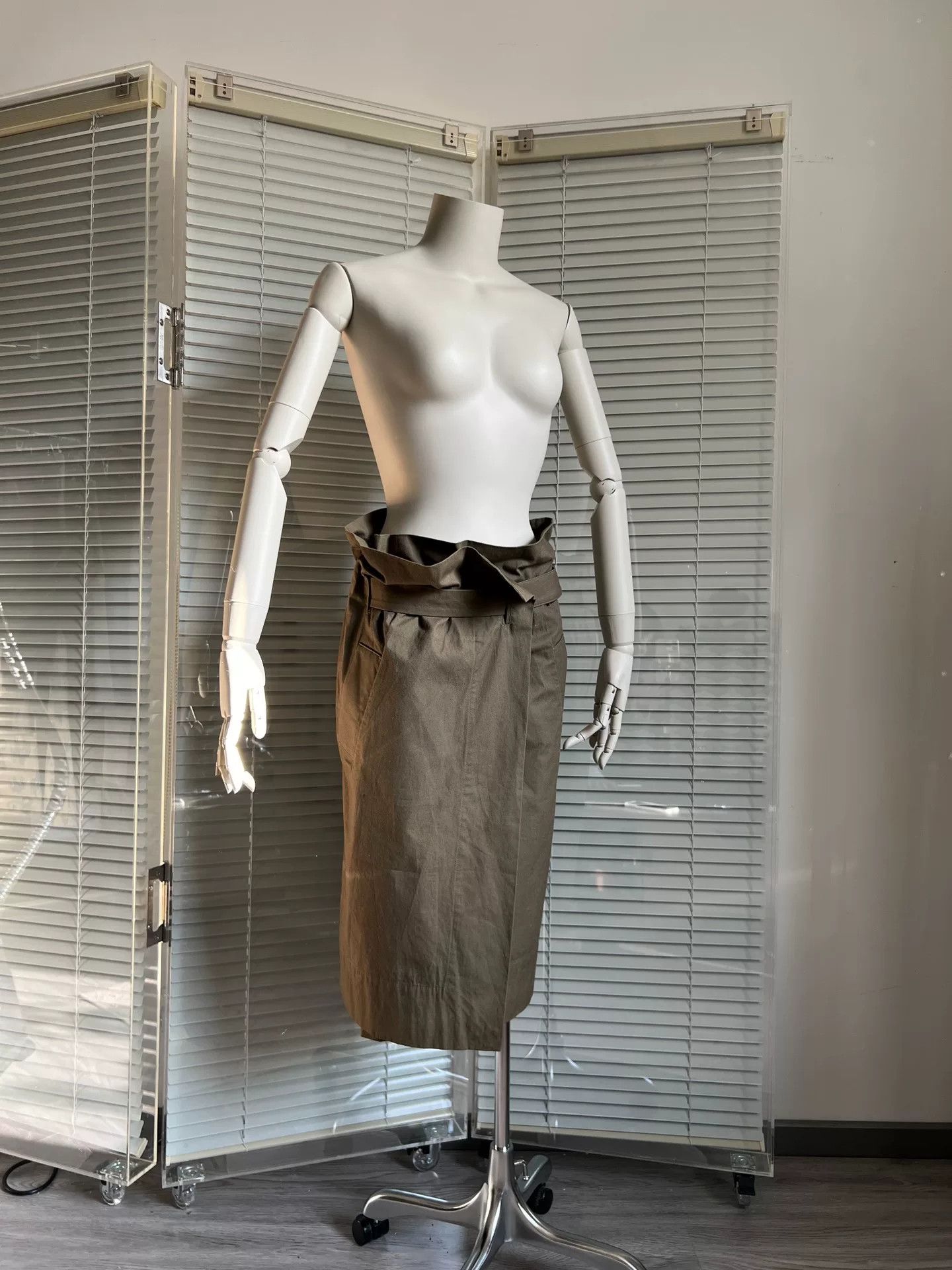Vivienne Westwood Vivienne Westwood Green Pleated Straight Skirt Size 36" / US 14 / IT 50 - 3 Thumbnail