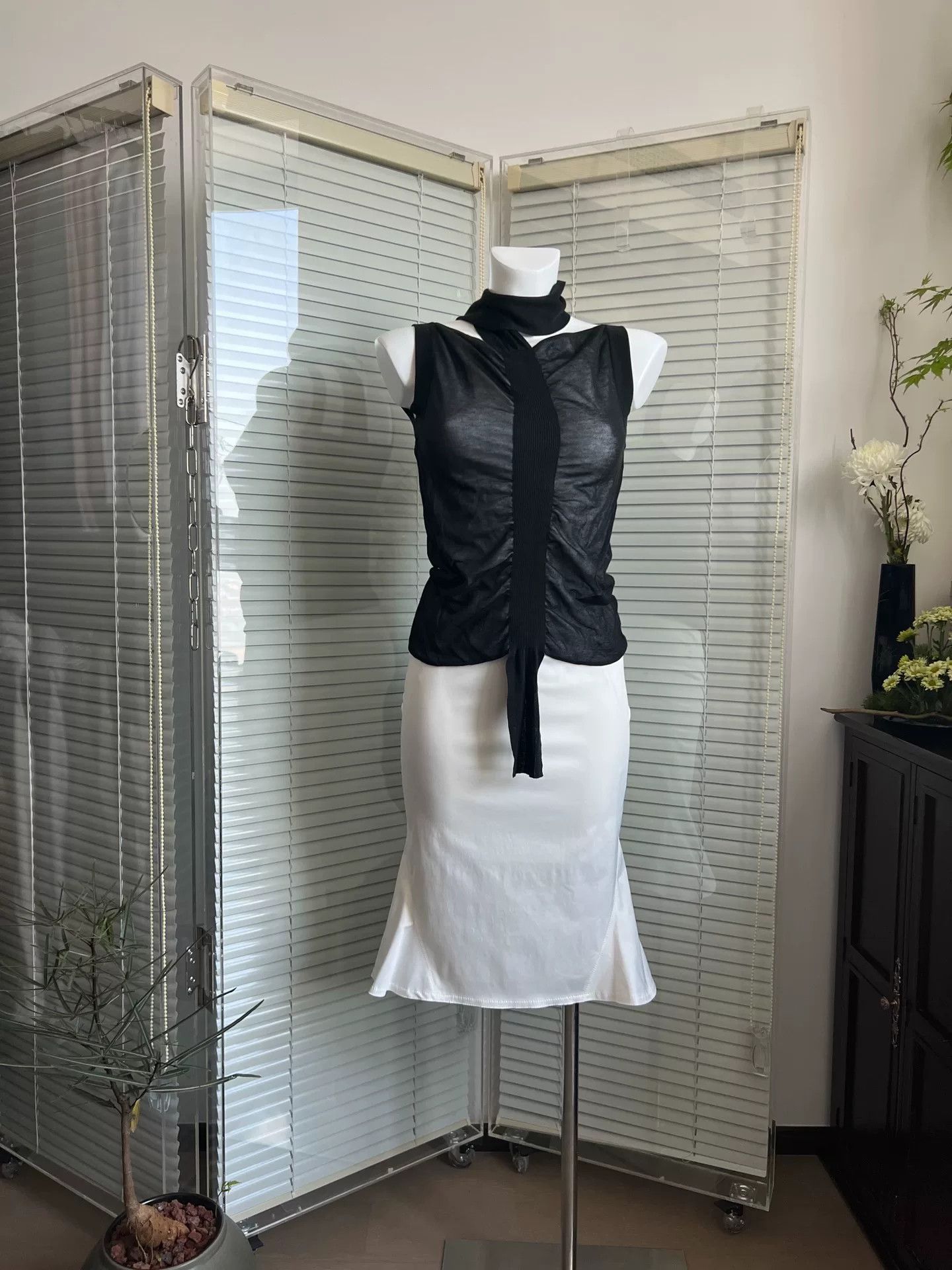 Epoch White Bodycon Mermaid Midi Skirt Size 38" / US 16 / IT 52 - 6 Thumbnail