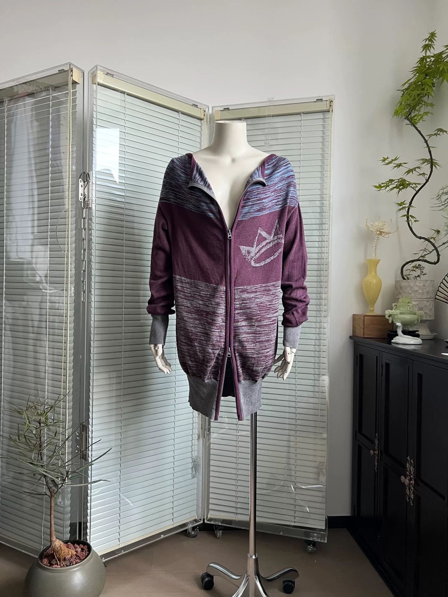 Vivienne Westwood Vivienne Westwood Off-Shoulder Knit Cardigan Size M / US 6-8 / IT 42-44 - 3 Thumbnail
