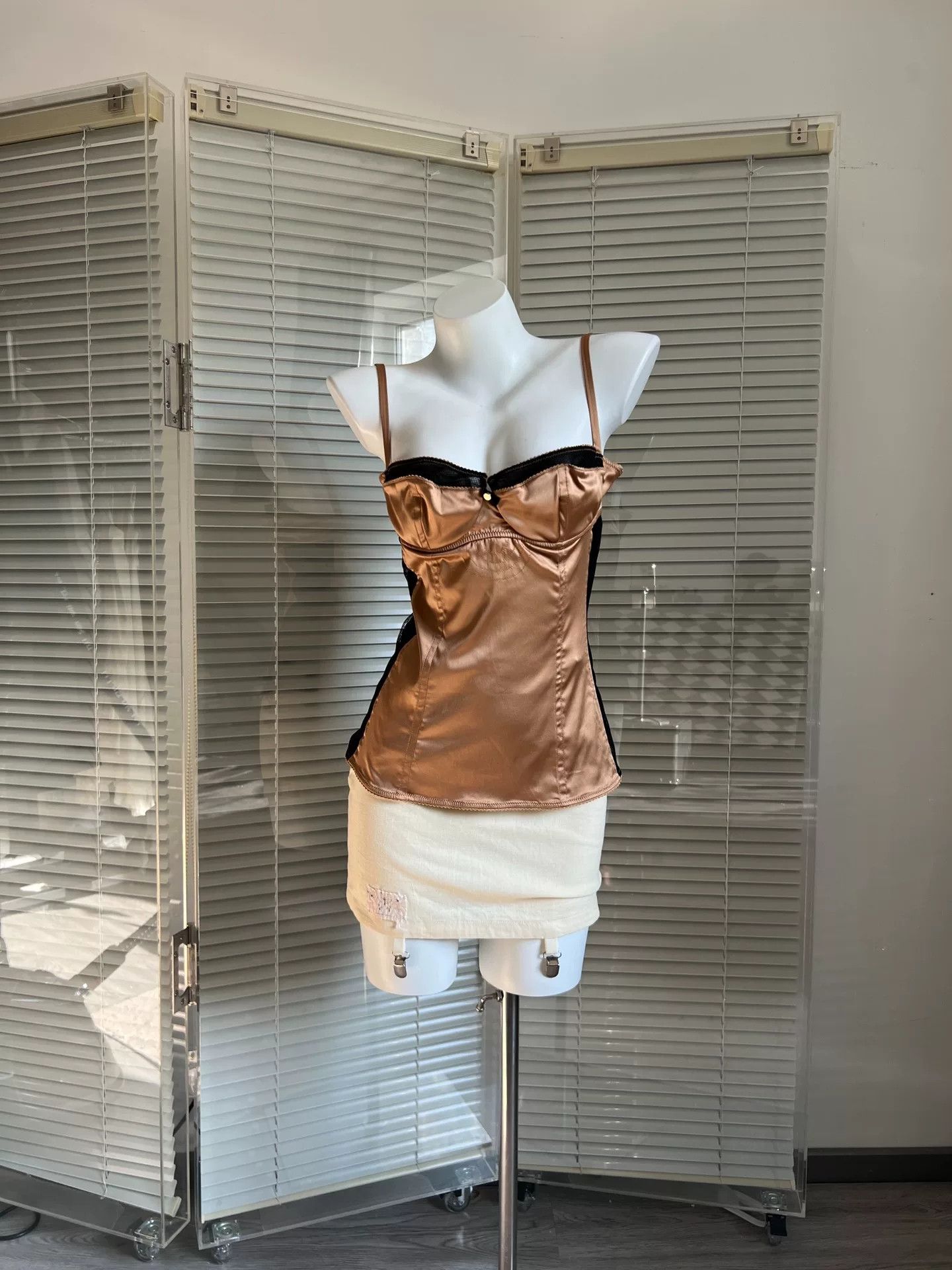 Dolce & Gabbana D&G Satin Champagne Gold Black Mesh Corset Size L / US 10 / IT 46 - 2 Thumbnail