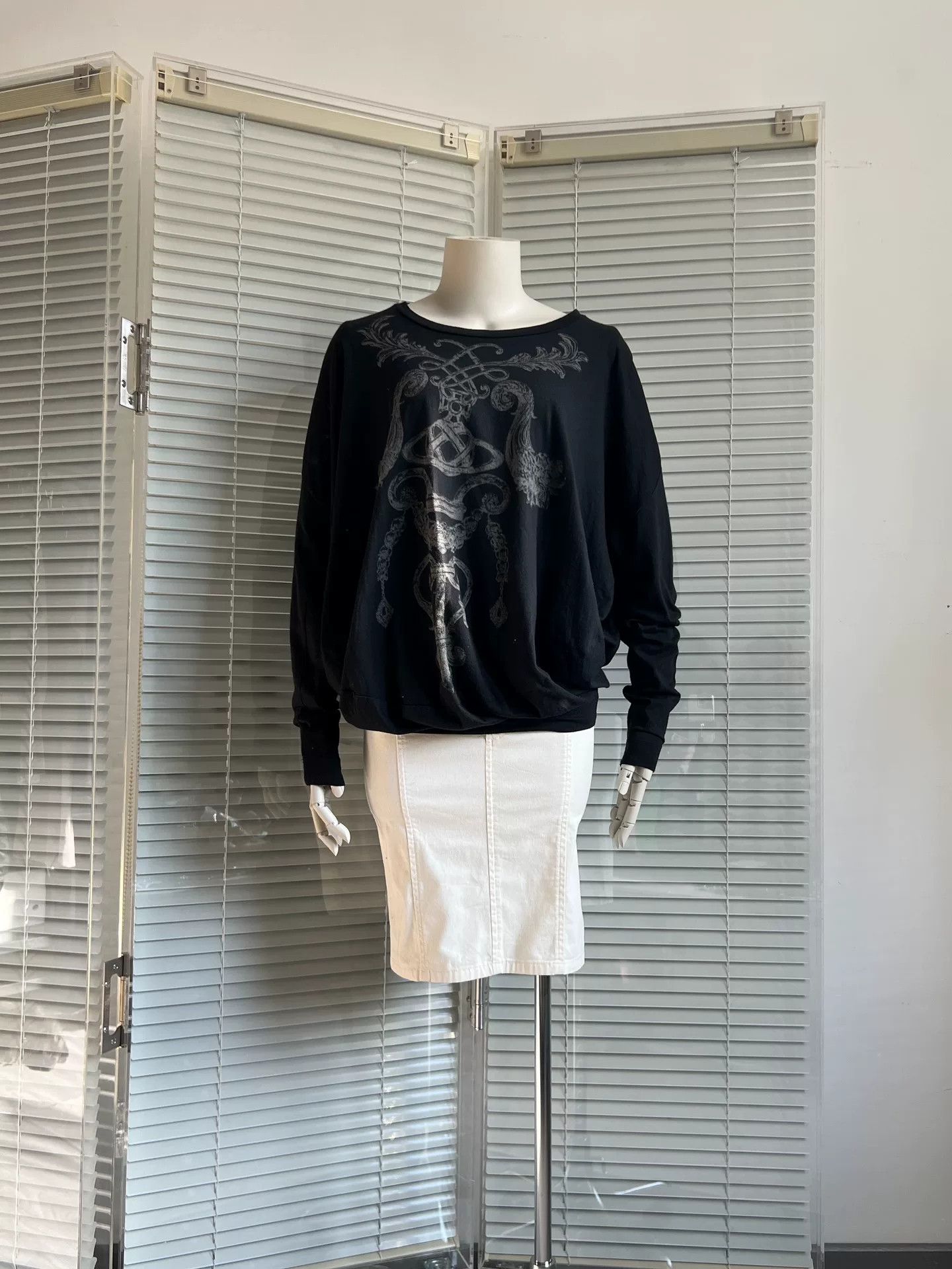 Vivienne Westwood Vivienne Westwood Printed Long-Sleeve Top Size M / US 6-8 / IT 42-44 - 2 Thumbnail