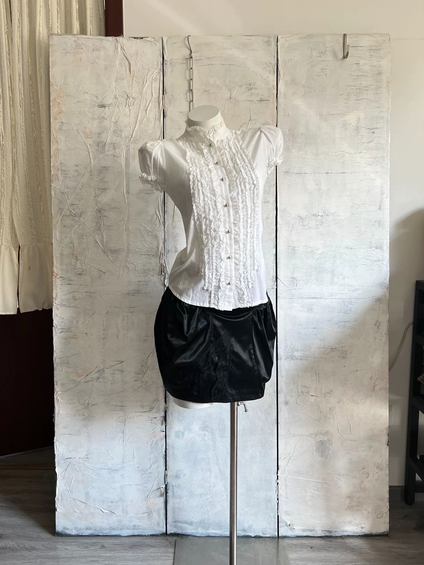 Miss Sixty Vintage Satin Bubble Skirt Size 40" / US 18 - 6 Thumbnail